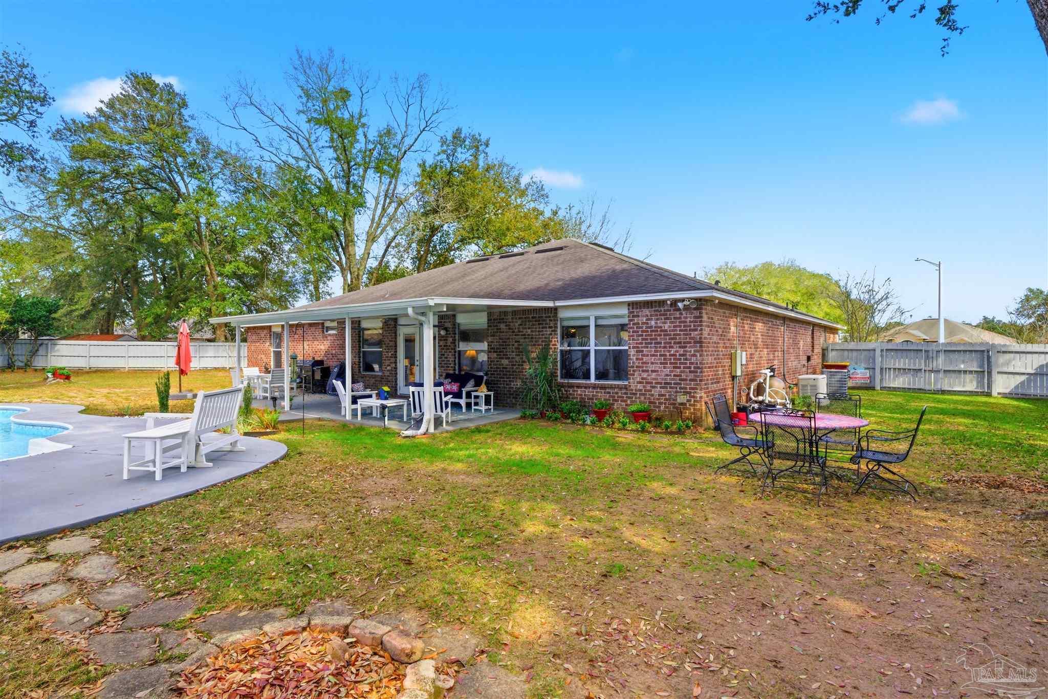 5484 Covered Bridge Ln