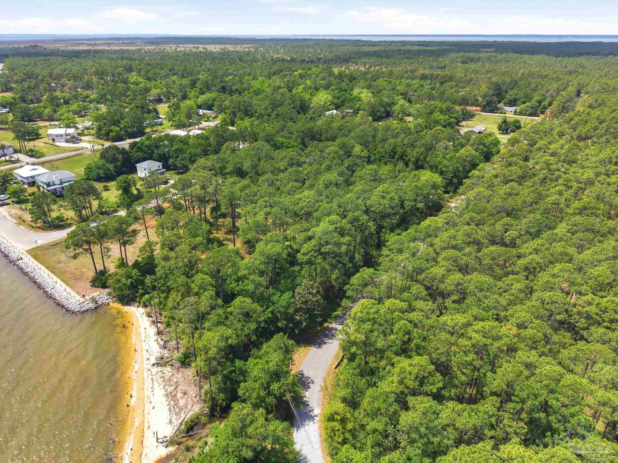 Lot 13 Dickerson Ave