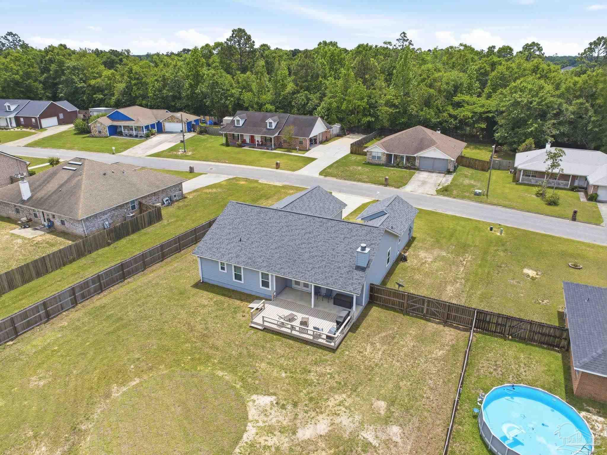 1524 Twin Pines Cir