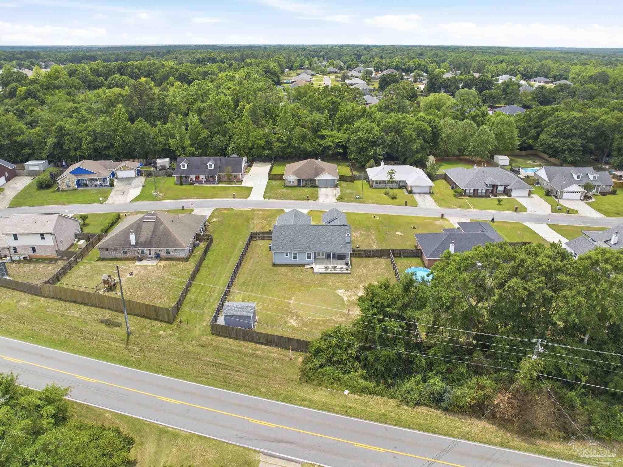 1524 Twin Pines Cir