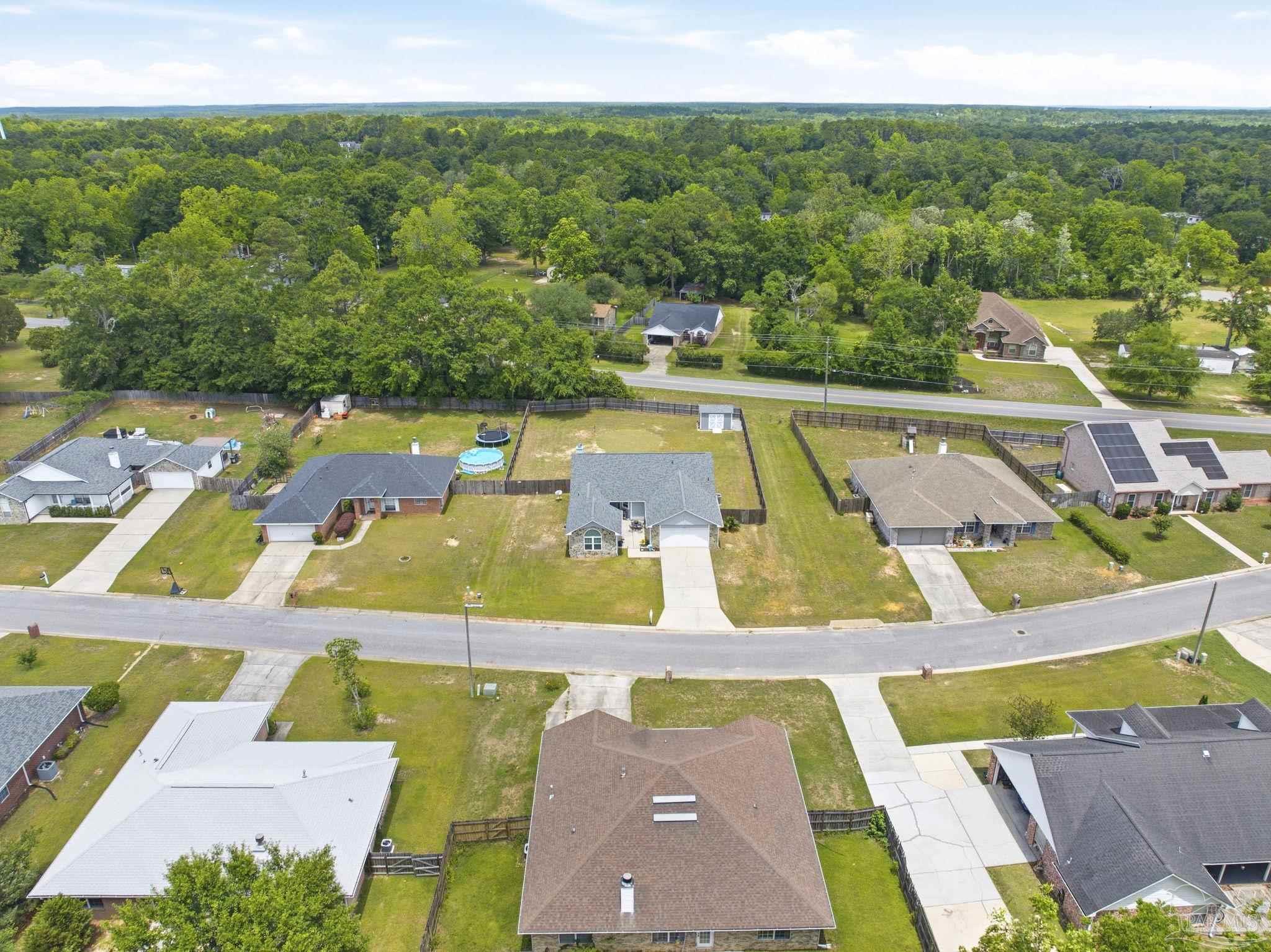 1524 Twin Pines Cir