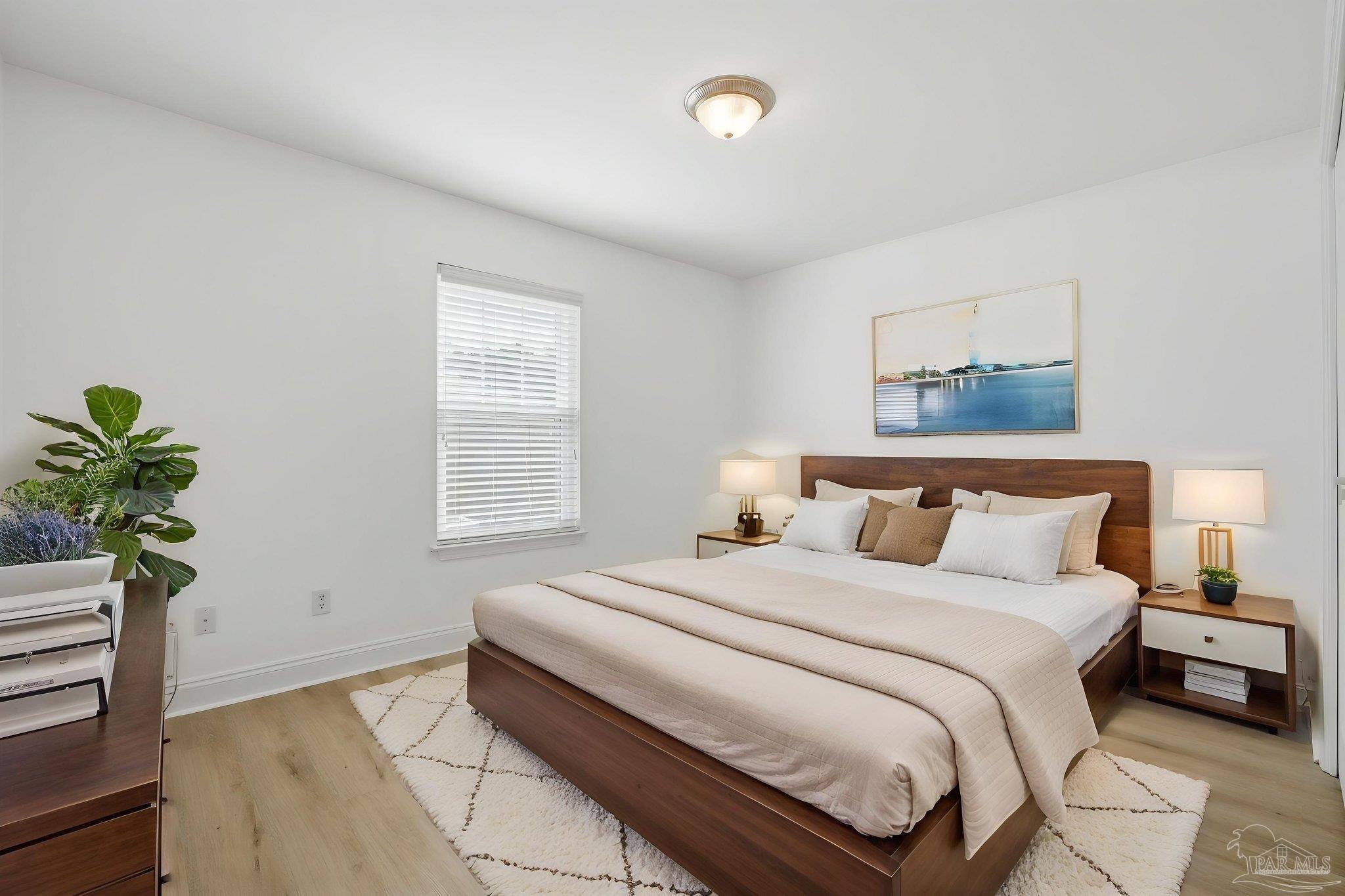 1524 Twin Pines Cir
