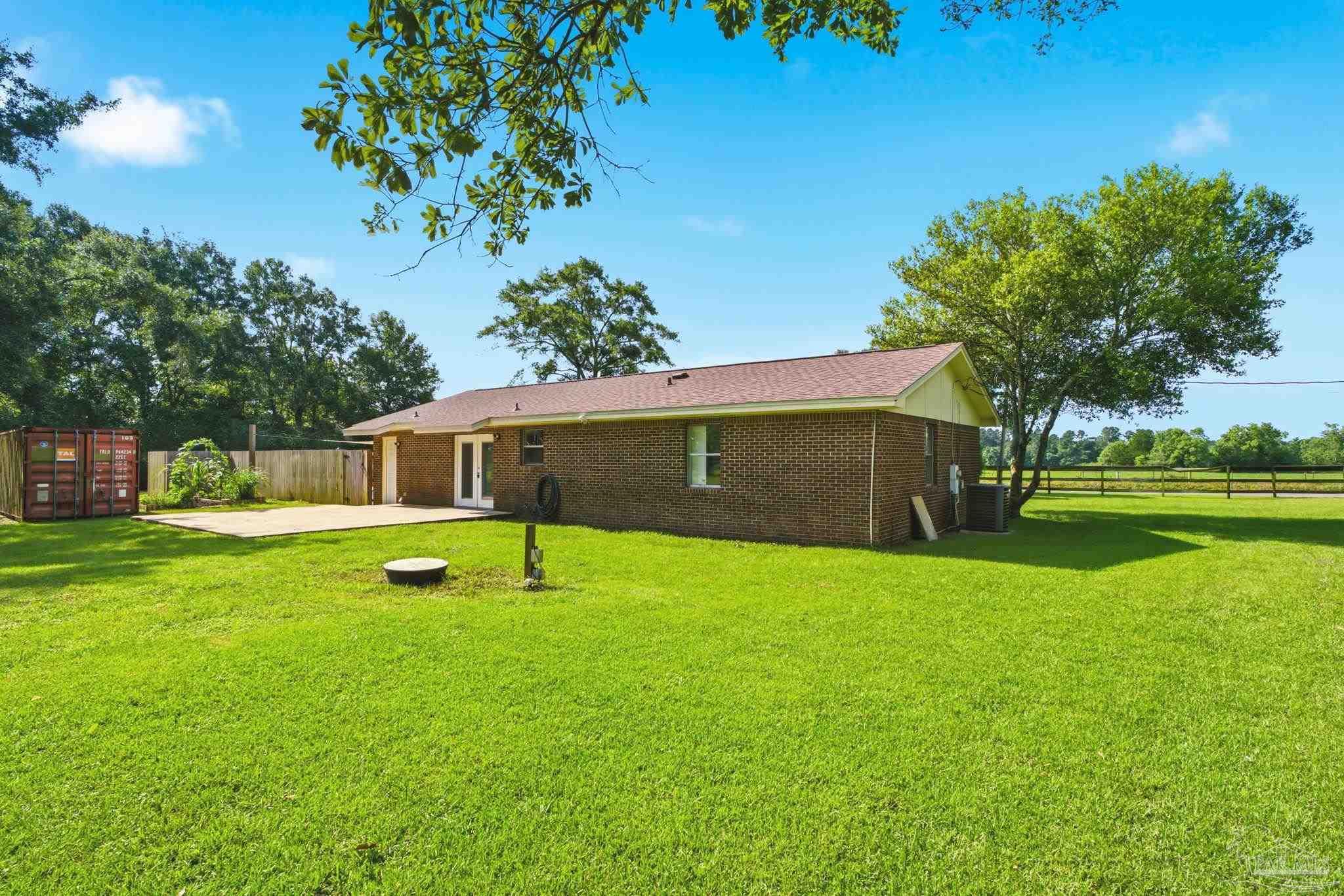3048 Rainbow Ln