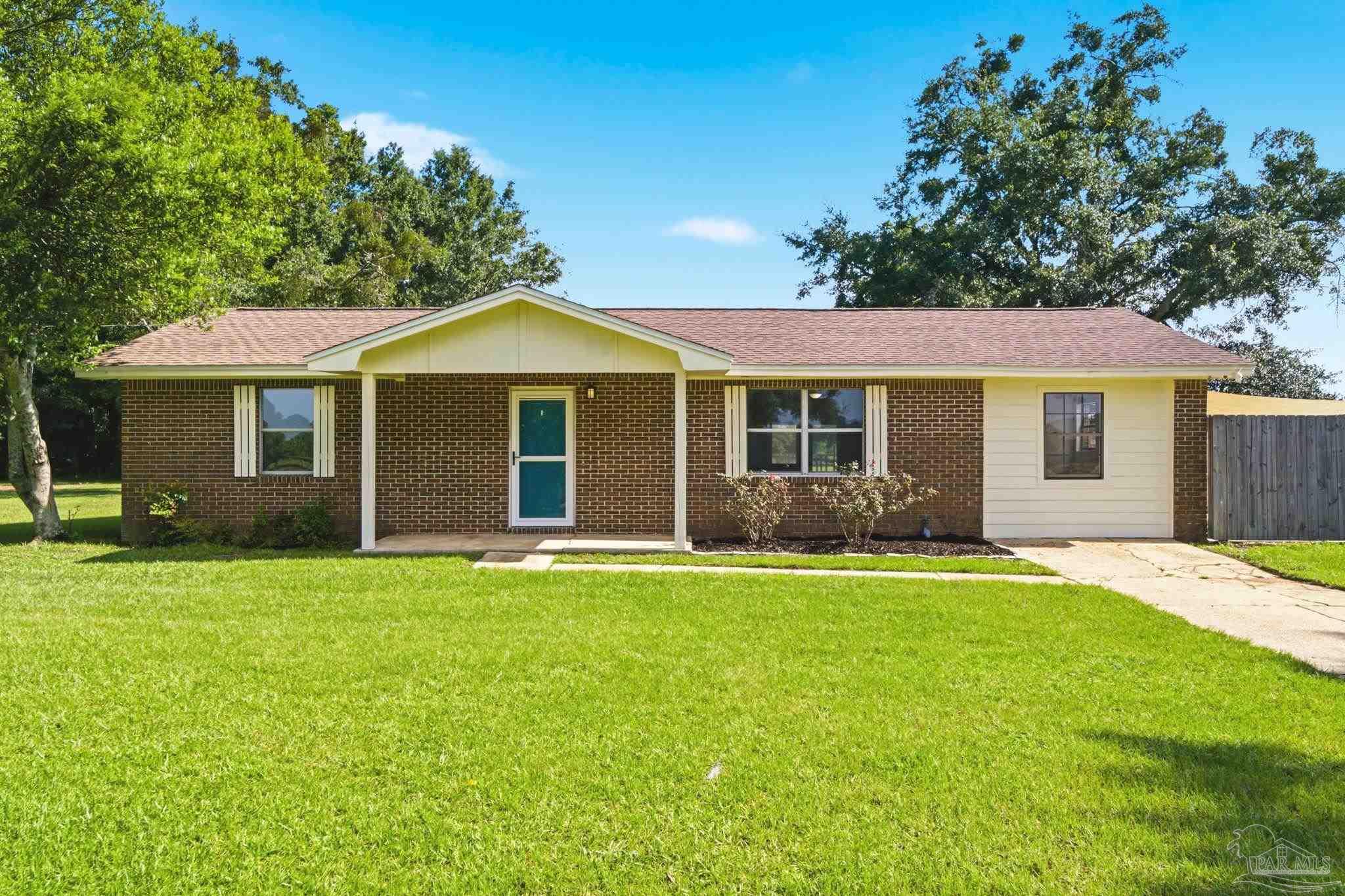 3048 Rainbow Ln