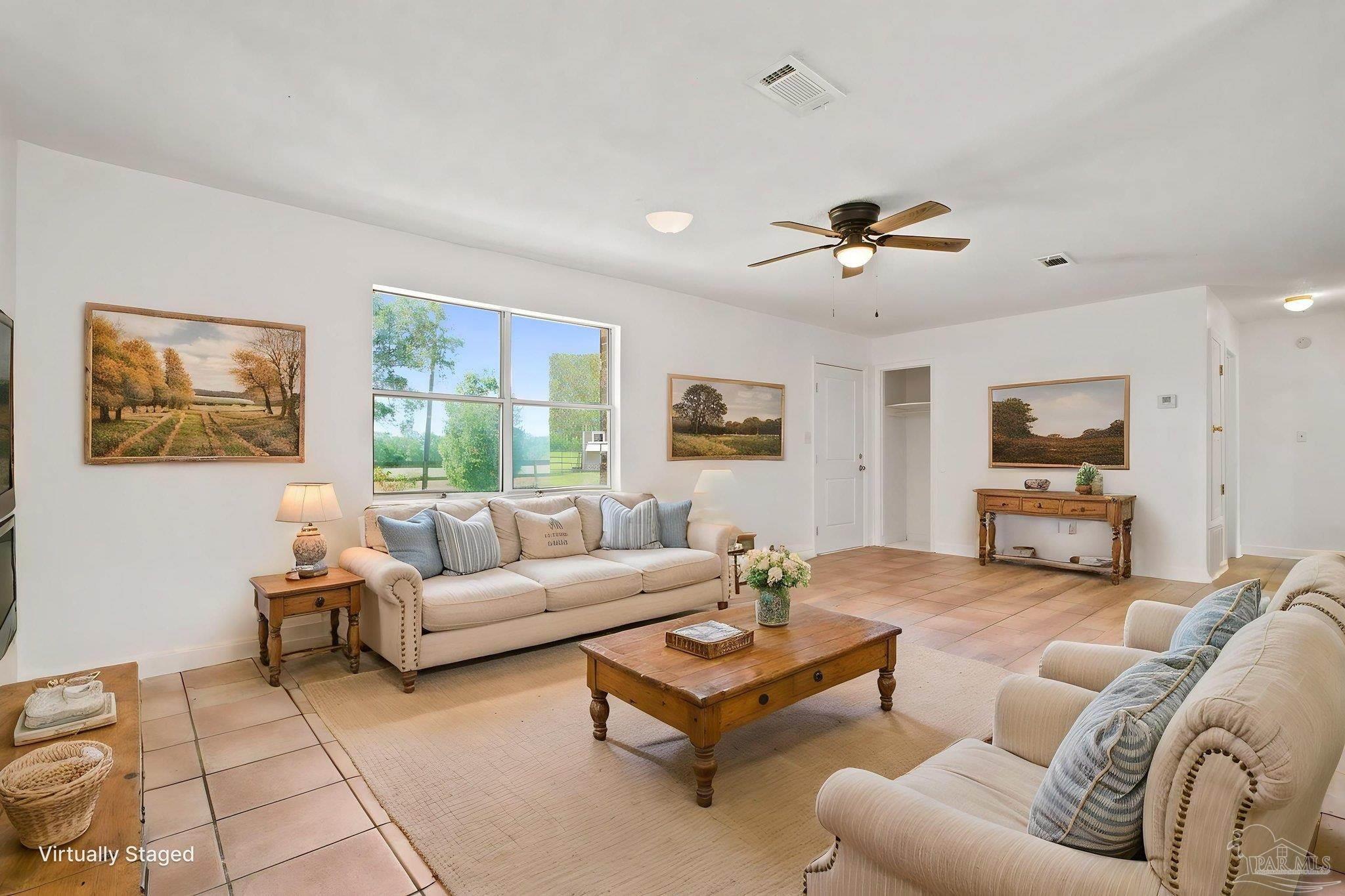 3048 Rainbow Ln