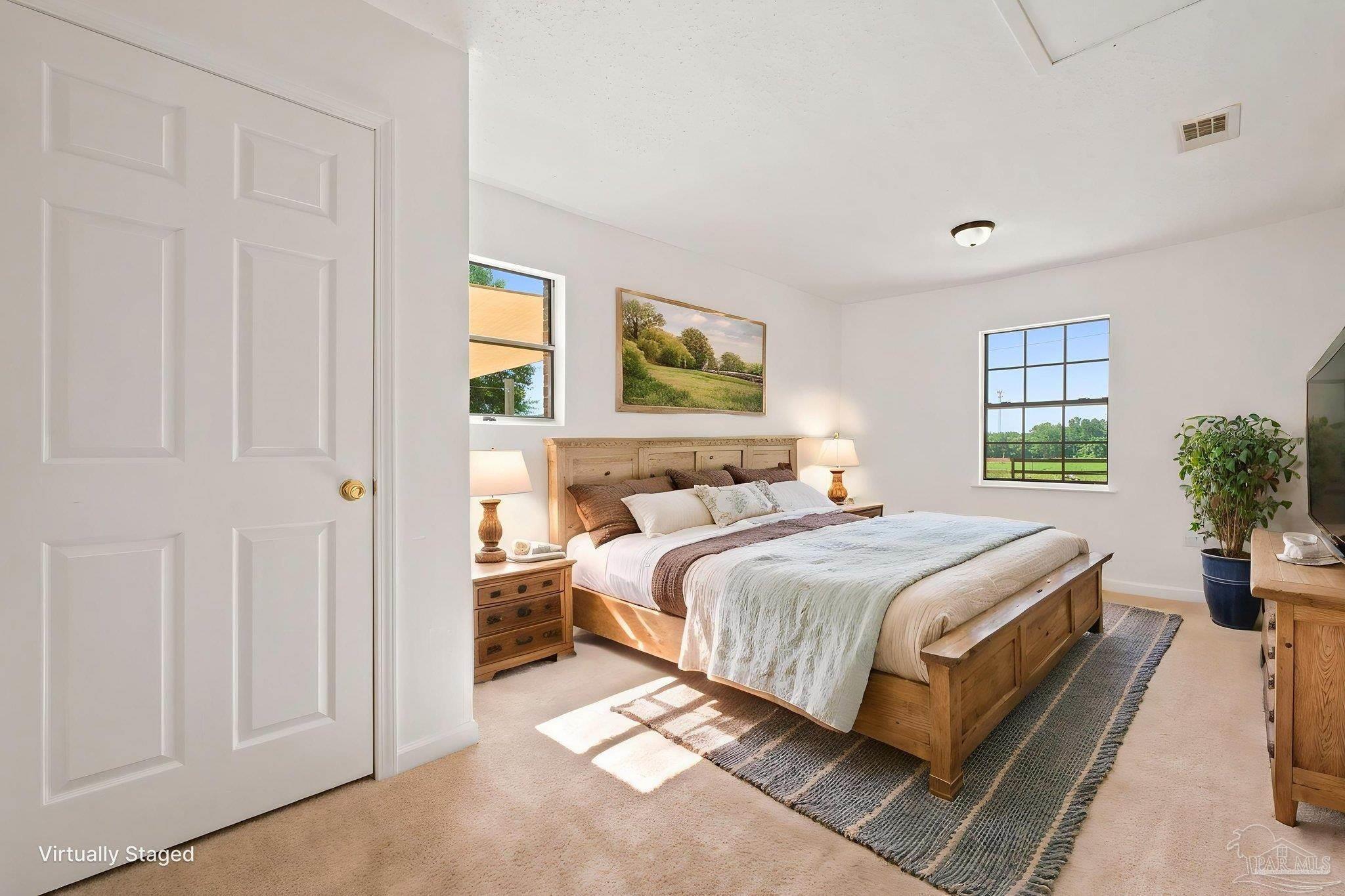 3048 Rainbow Ln