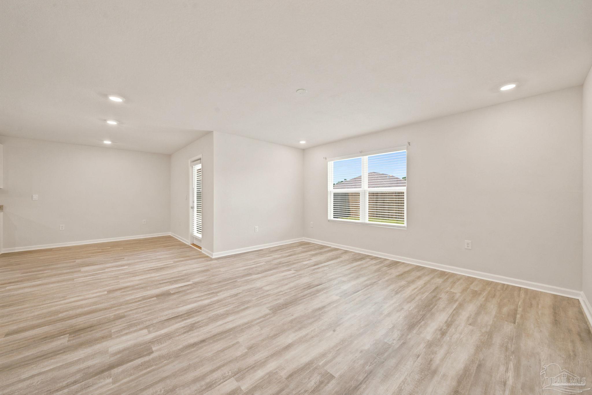 4381 Tiger Oak Ct