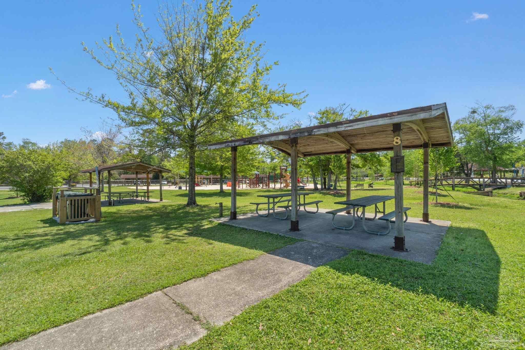 4381 Tiger Oak Ct