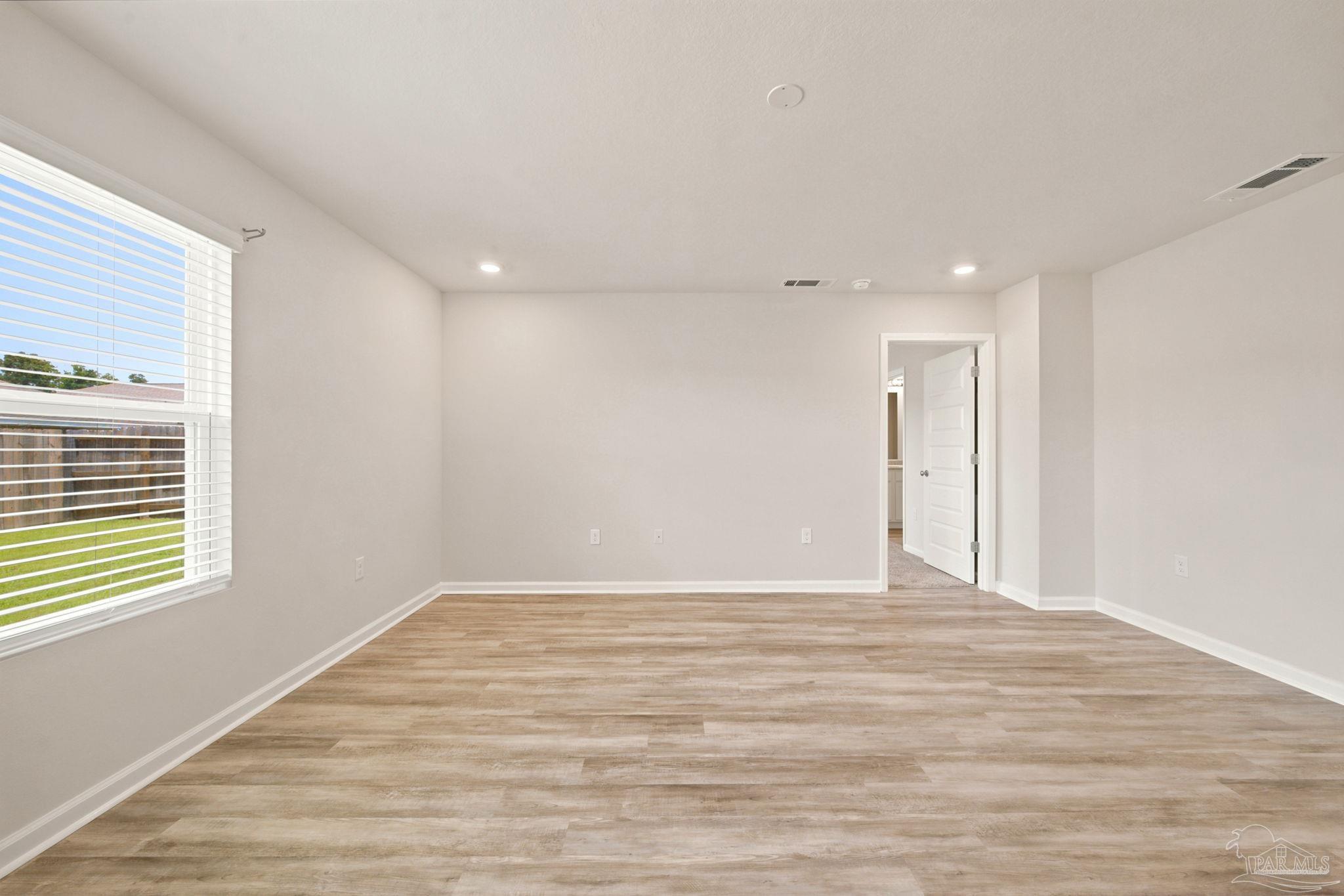 4381 Tiger Oak Ct