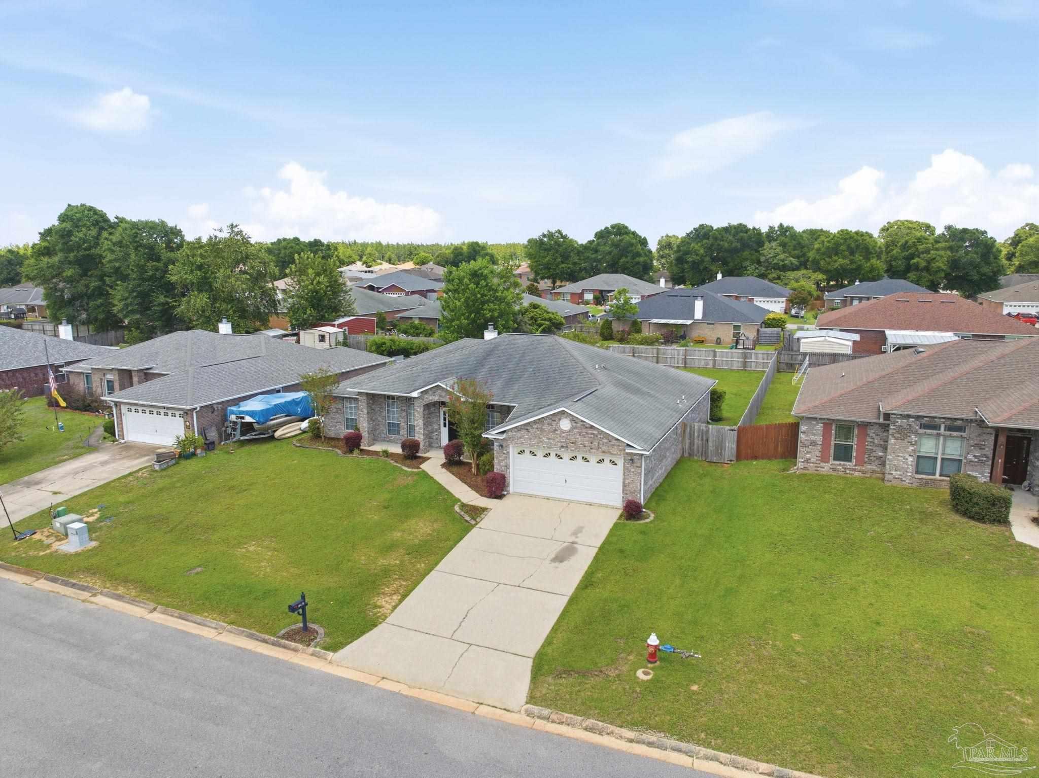 7043 Season Dr
