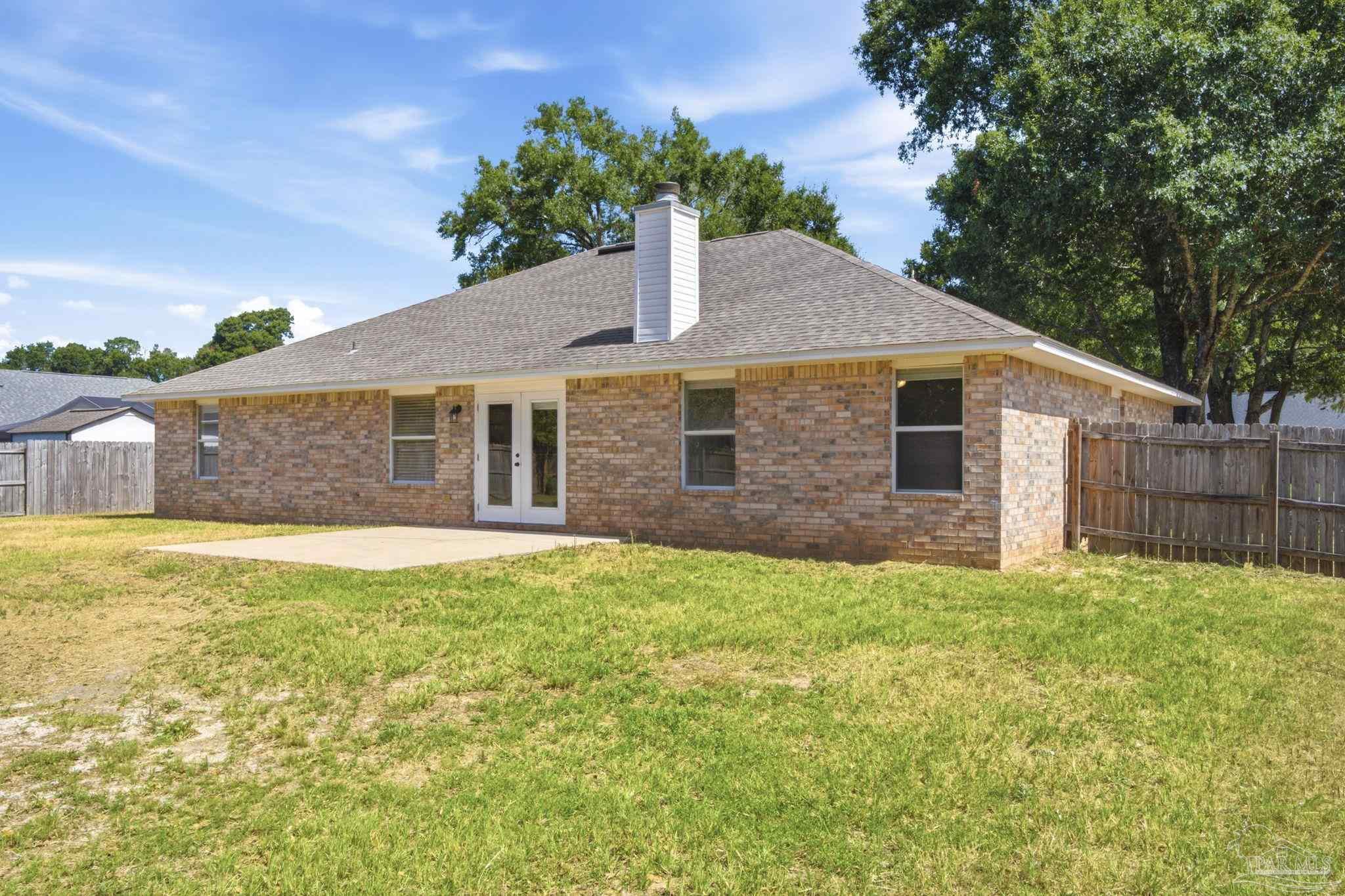 4855 Broadleaf Dr