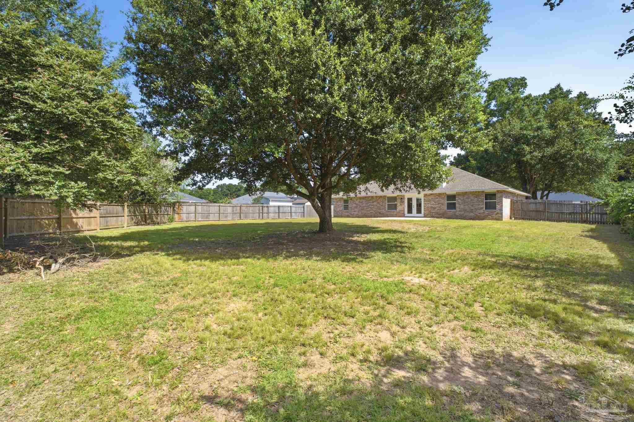 4855 Broadleaf Dr