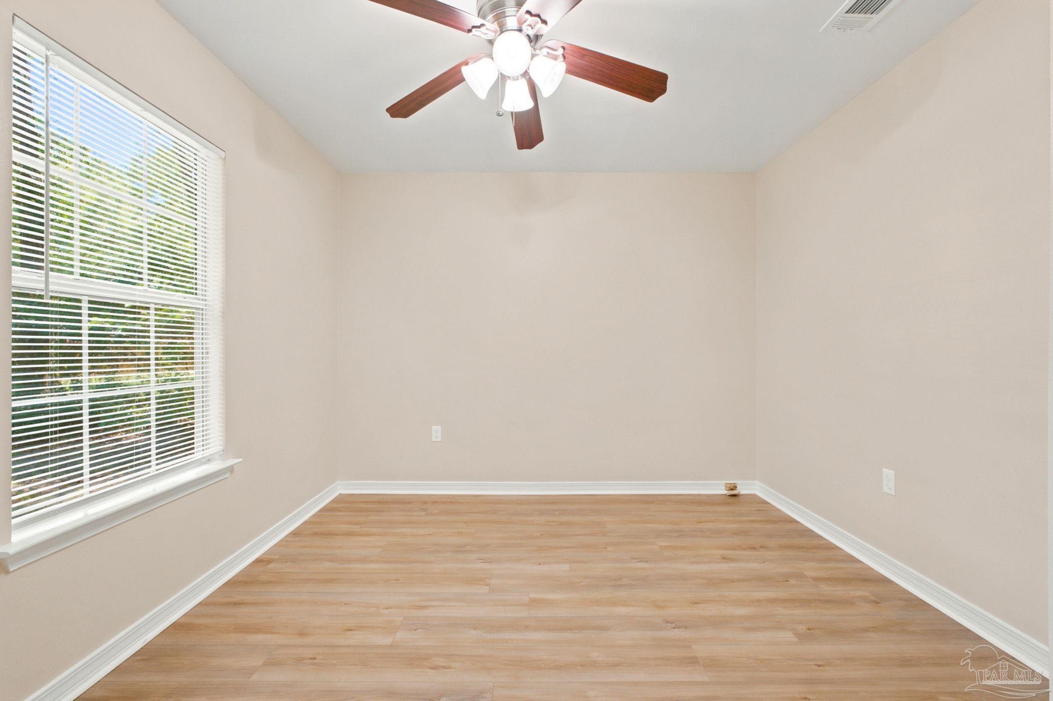 5708 Bronco Pl