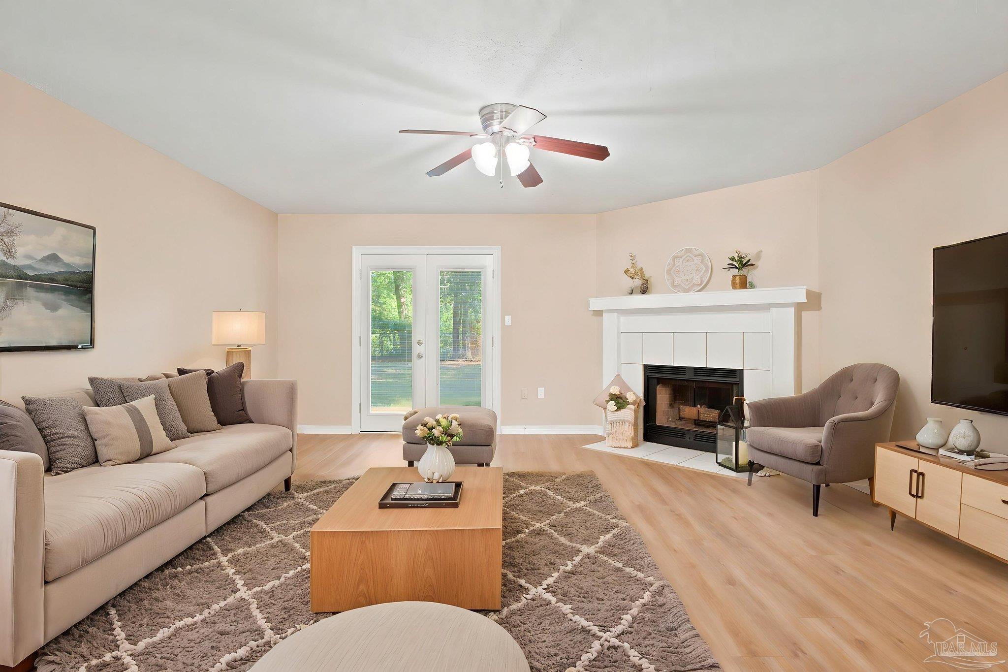 5708 Bronco Pl