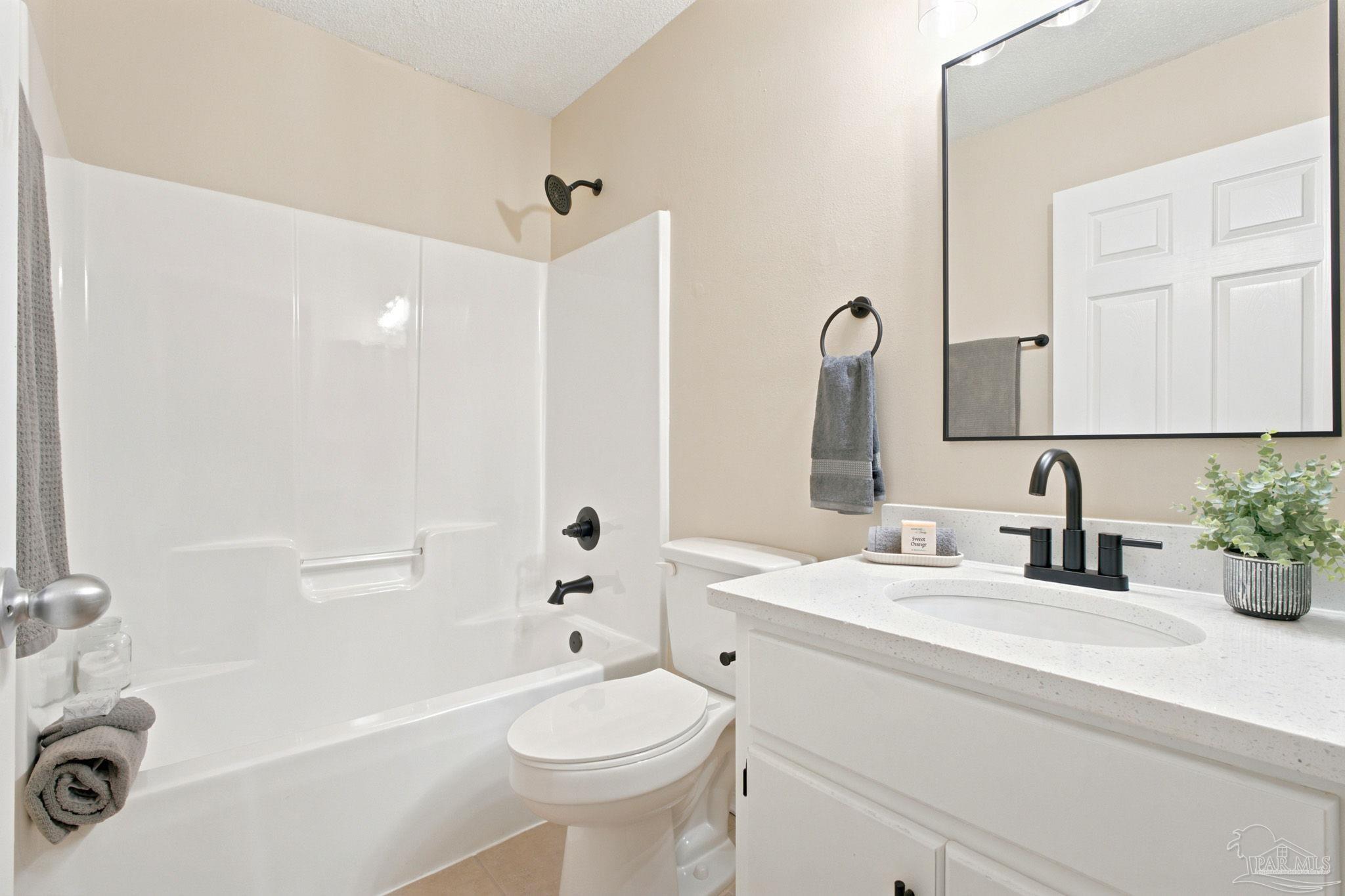 5708 Bronco Pl
