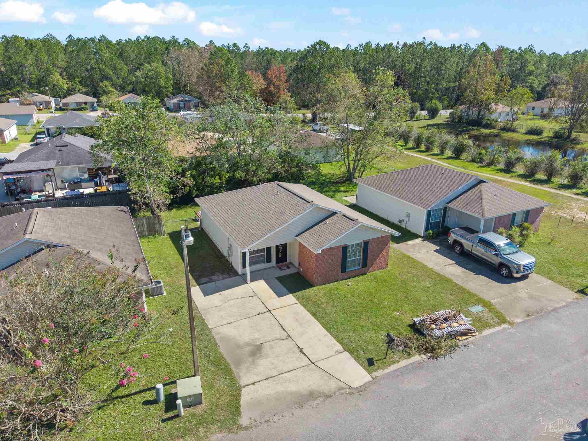 424 Shadow Way Ln