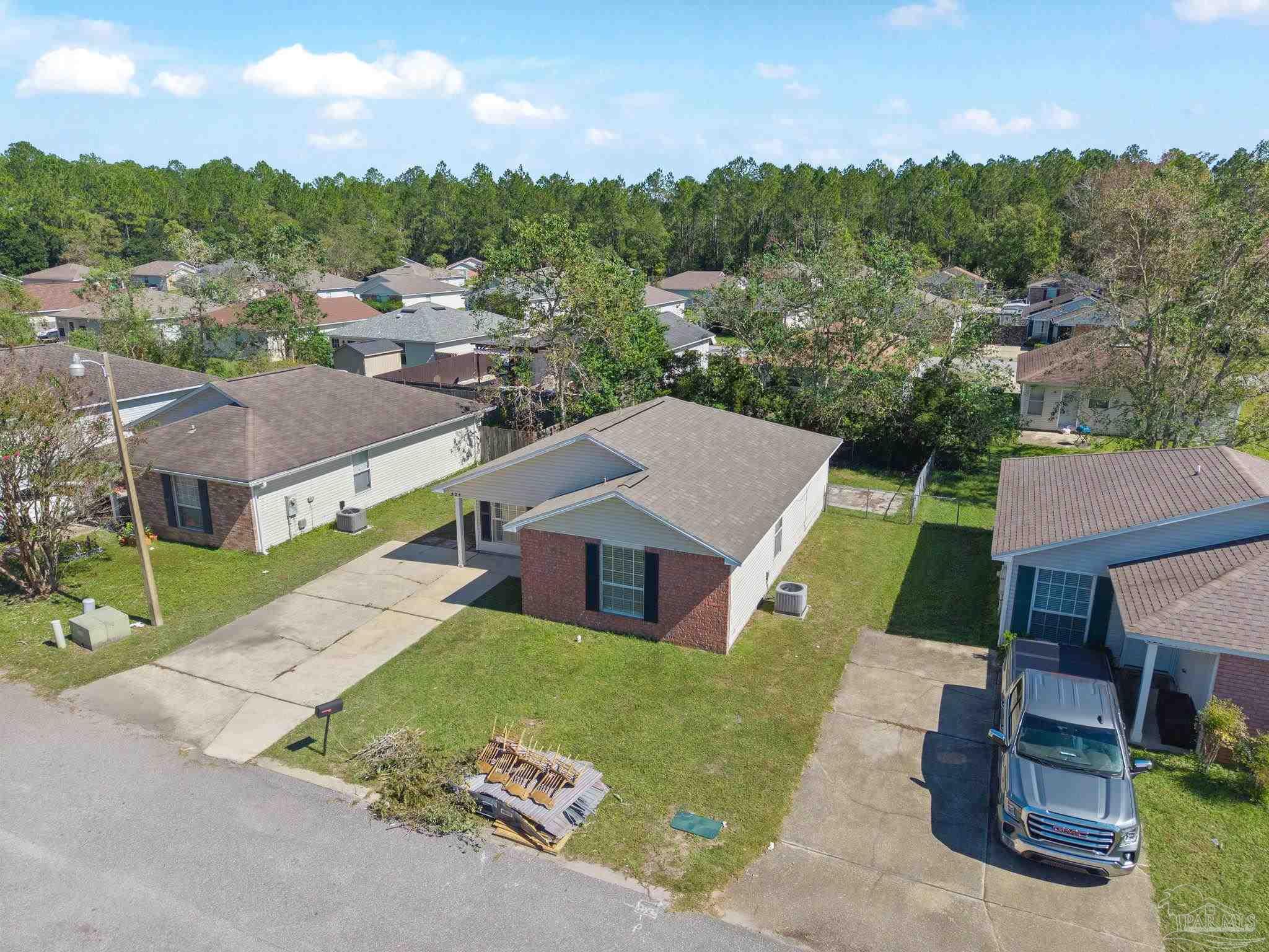 424 Shadow Way Ln