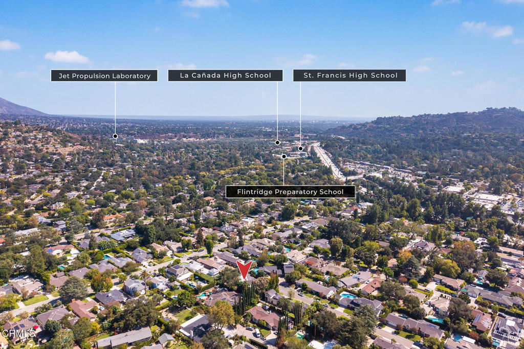 Aerial neighborhood view with 601 Durwood Drive marked and nearby schools and Jet Propulsion Laboratory labeled.