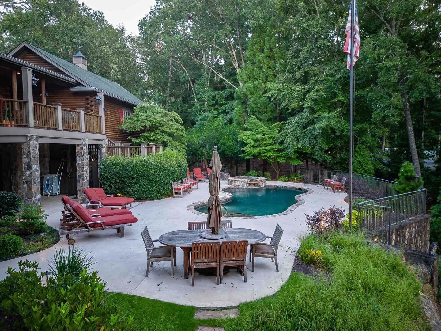1030 GREYFIELD ROAD