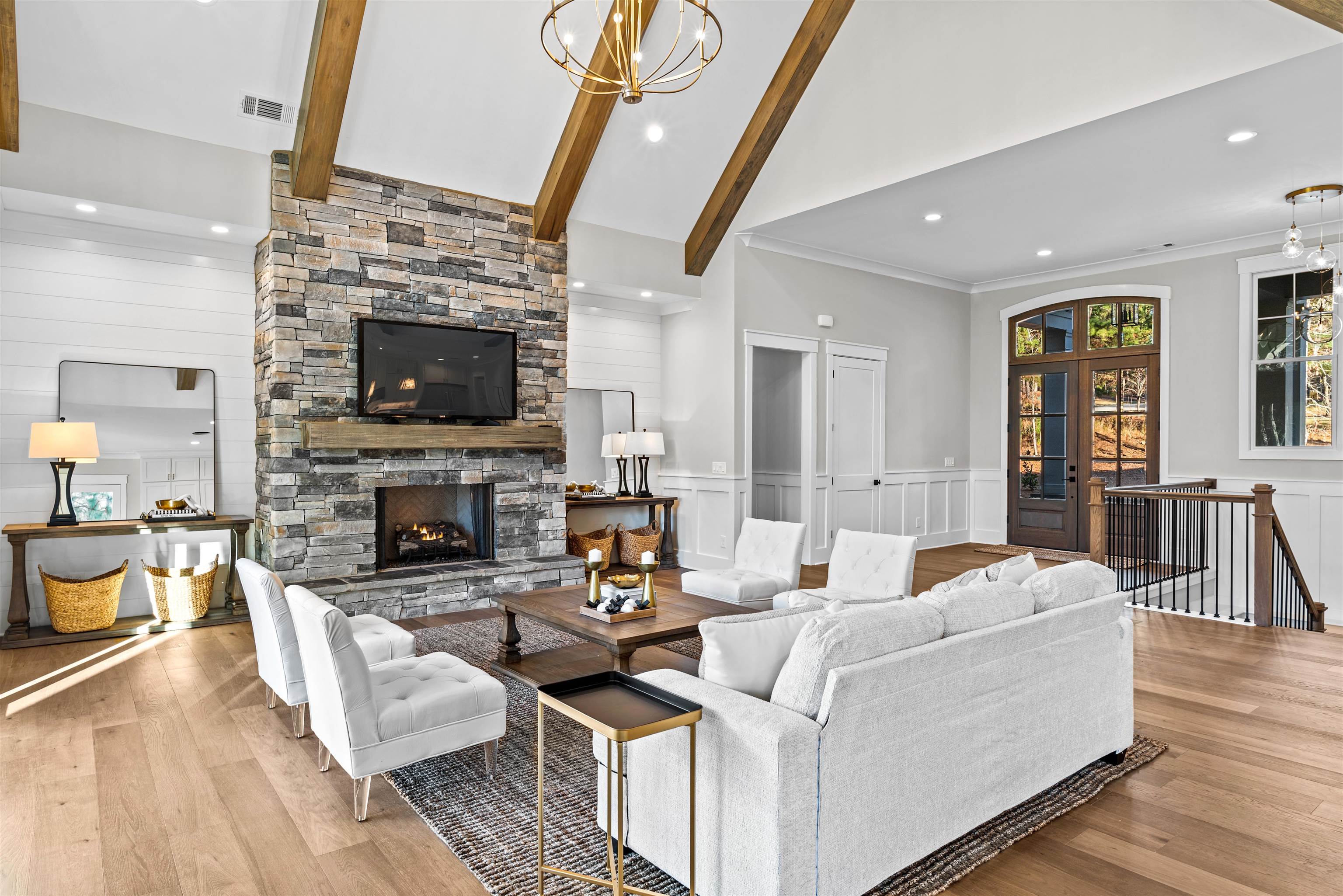 1030 HARRIS CREEK