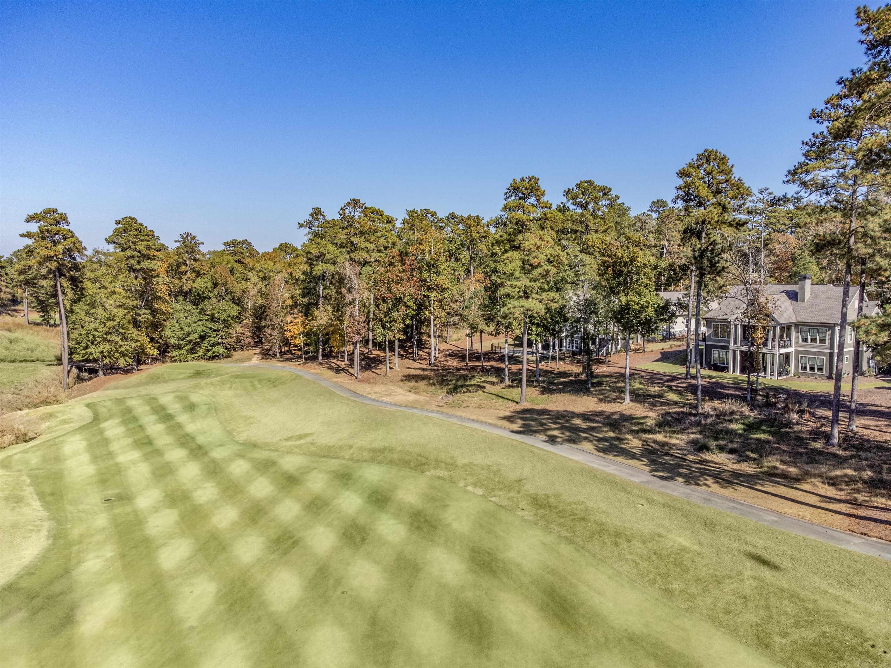 1030 HARRIS CREEK