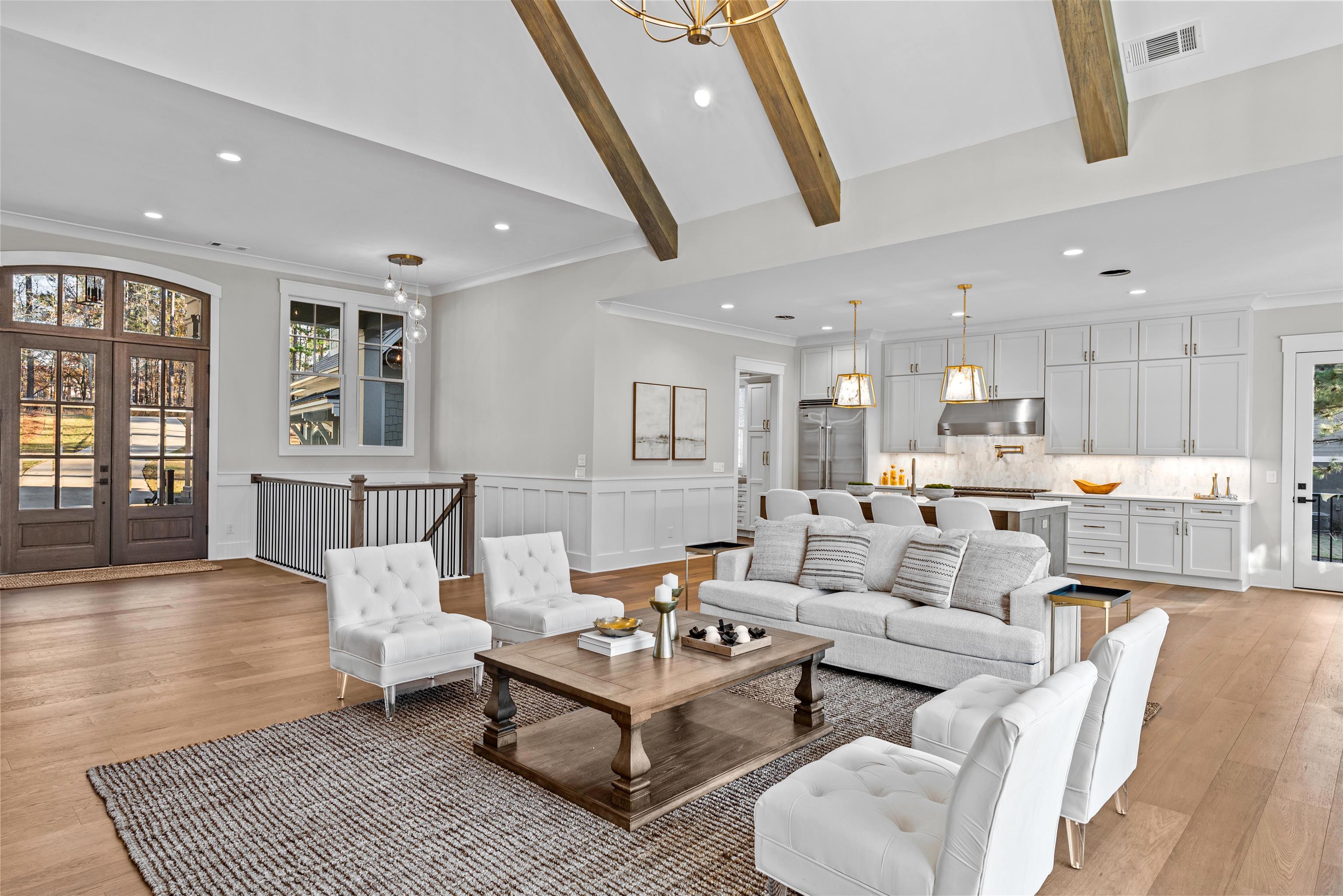 1030 HARRIS CREEK