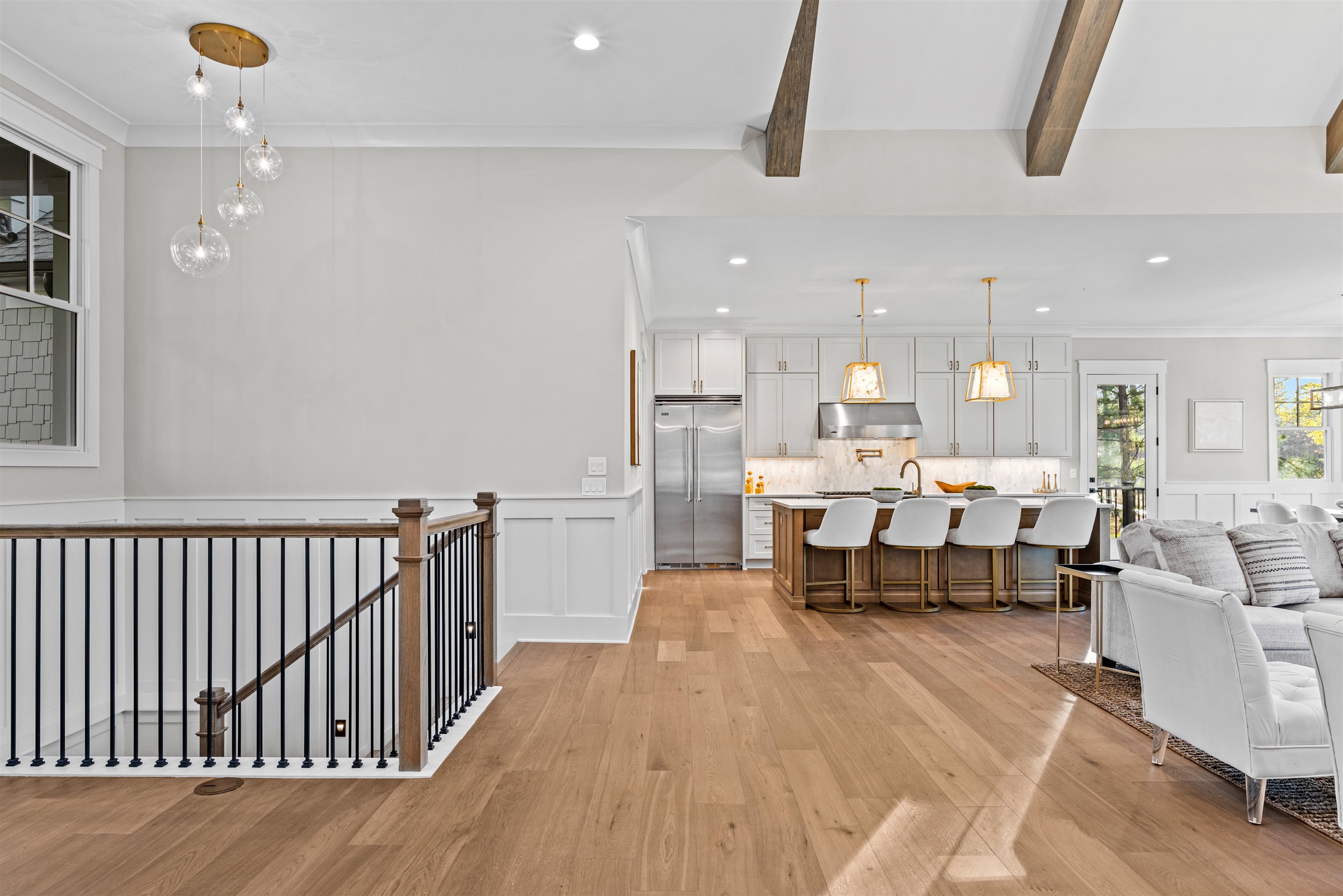 1030 HARRIS CREEK