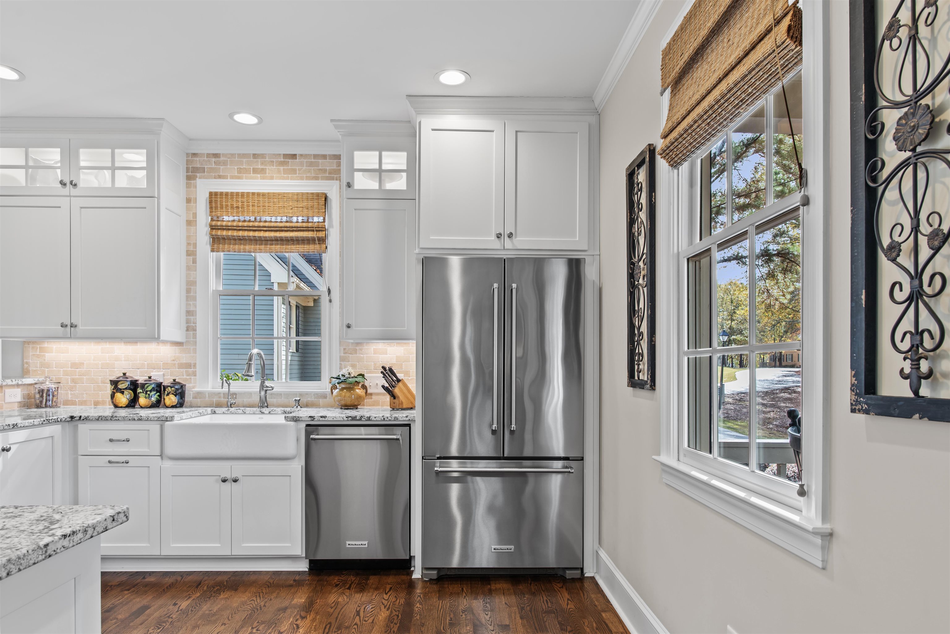 1090 VILLAGE LOOP