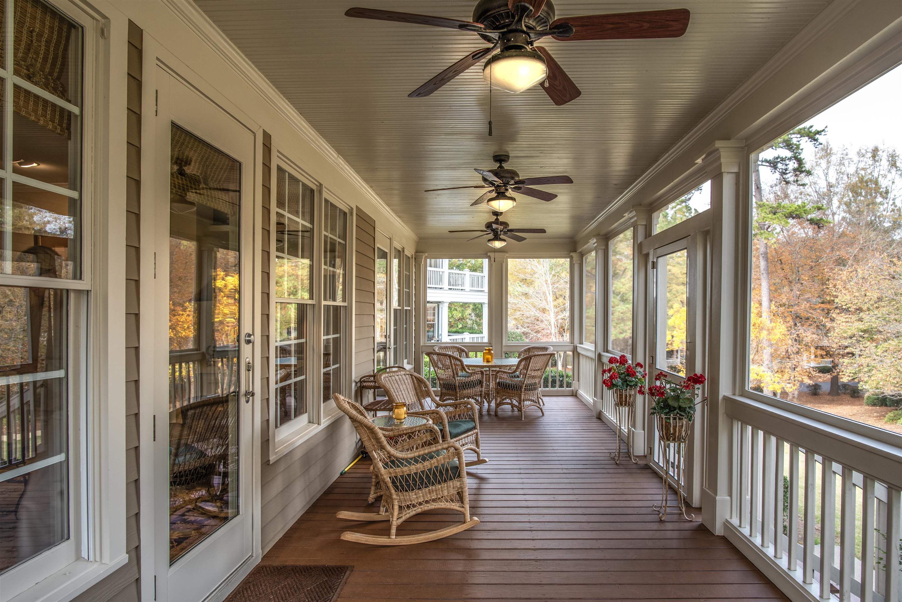 1090 VILLAGE LOOP