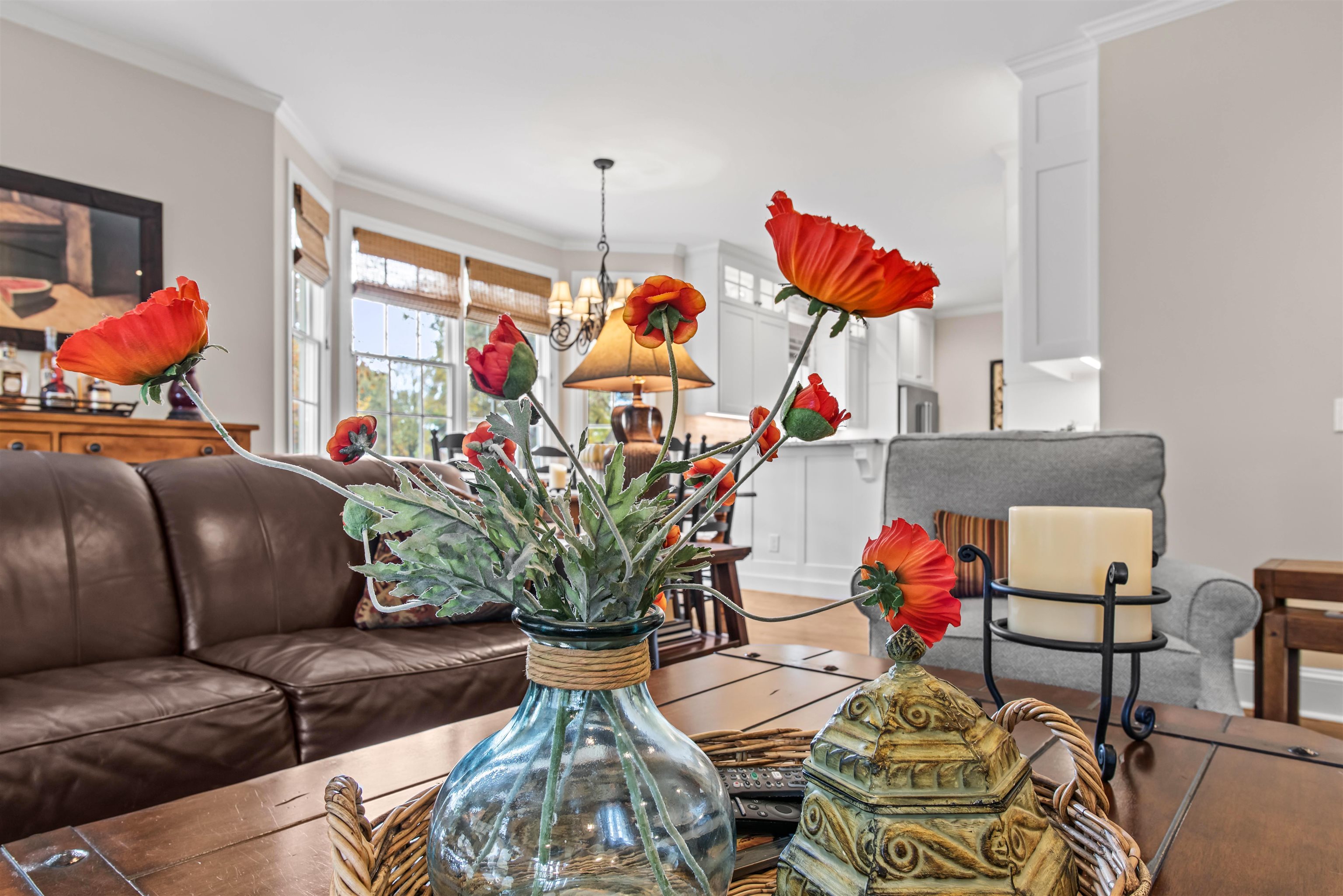 1090 VILLAGE LOOP