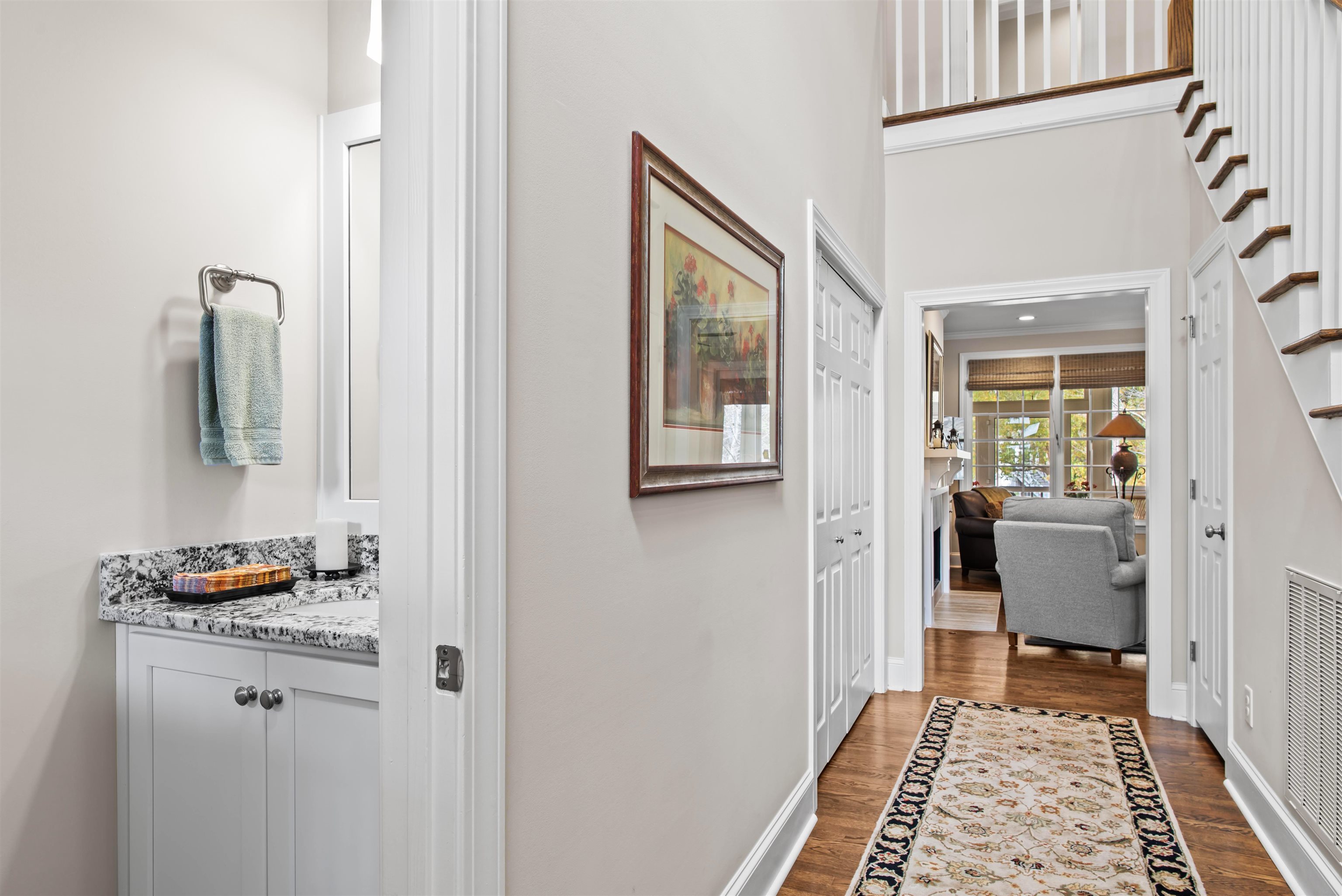 1090 VILLAGE LOOP