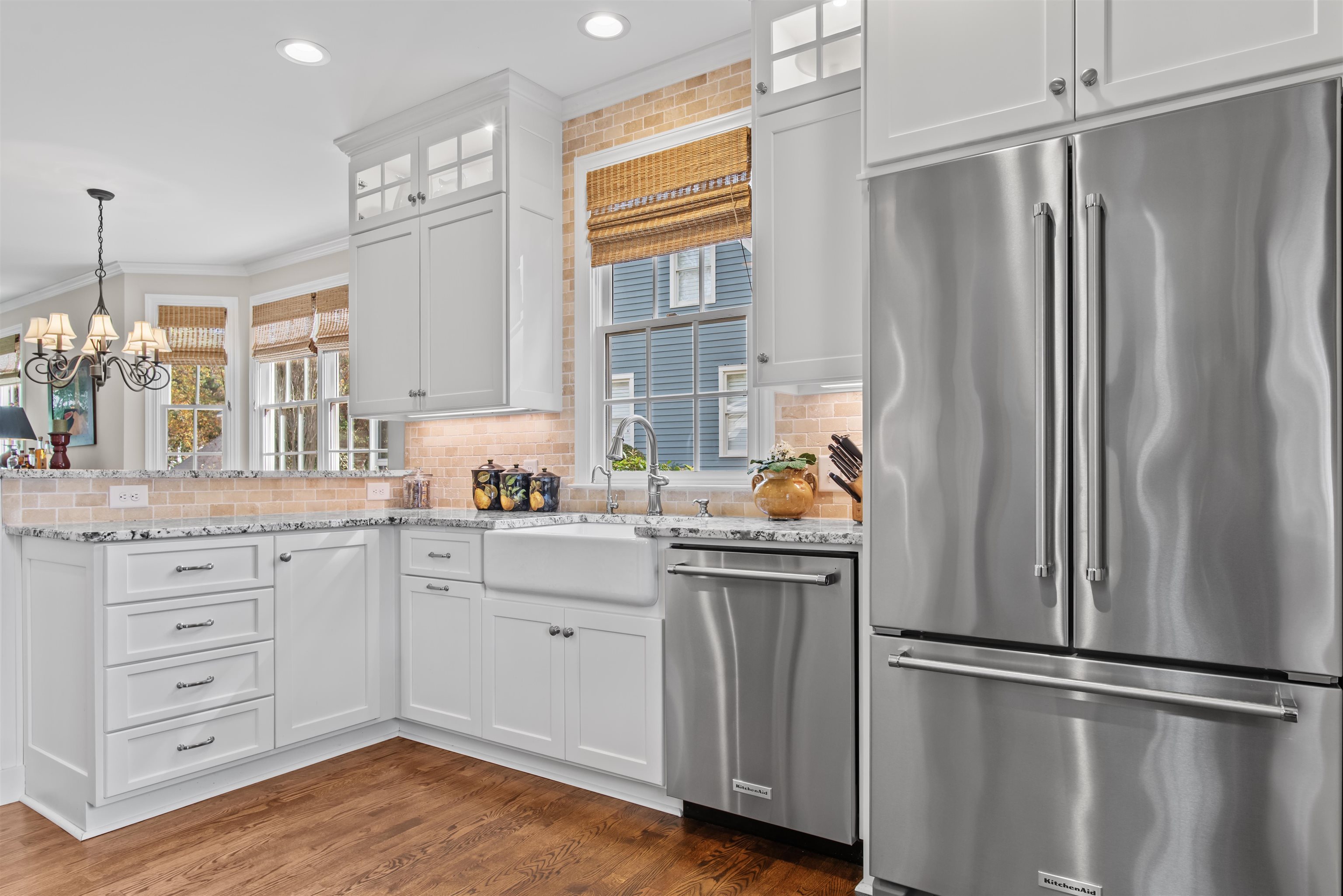 1090 VILLAGE LOOP