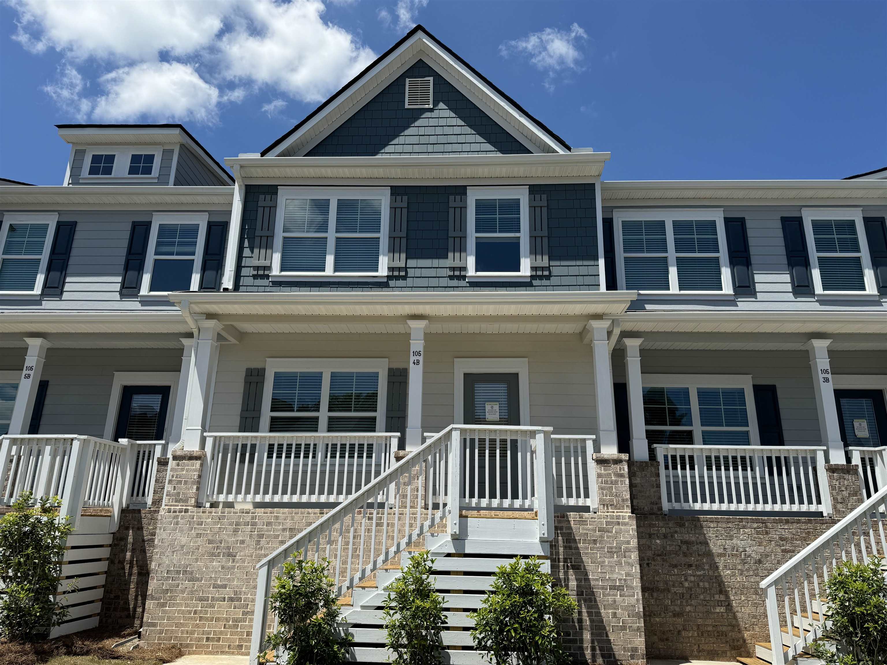 105 CRANE LANE Unit Building 10, Unit 4B