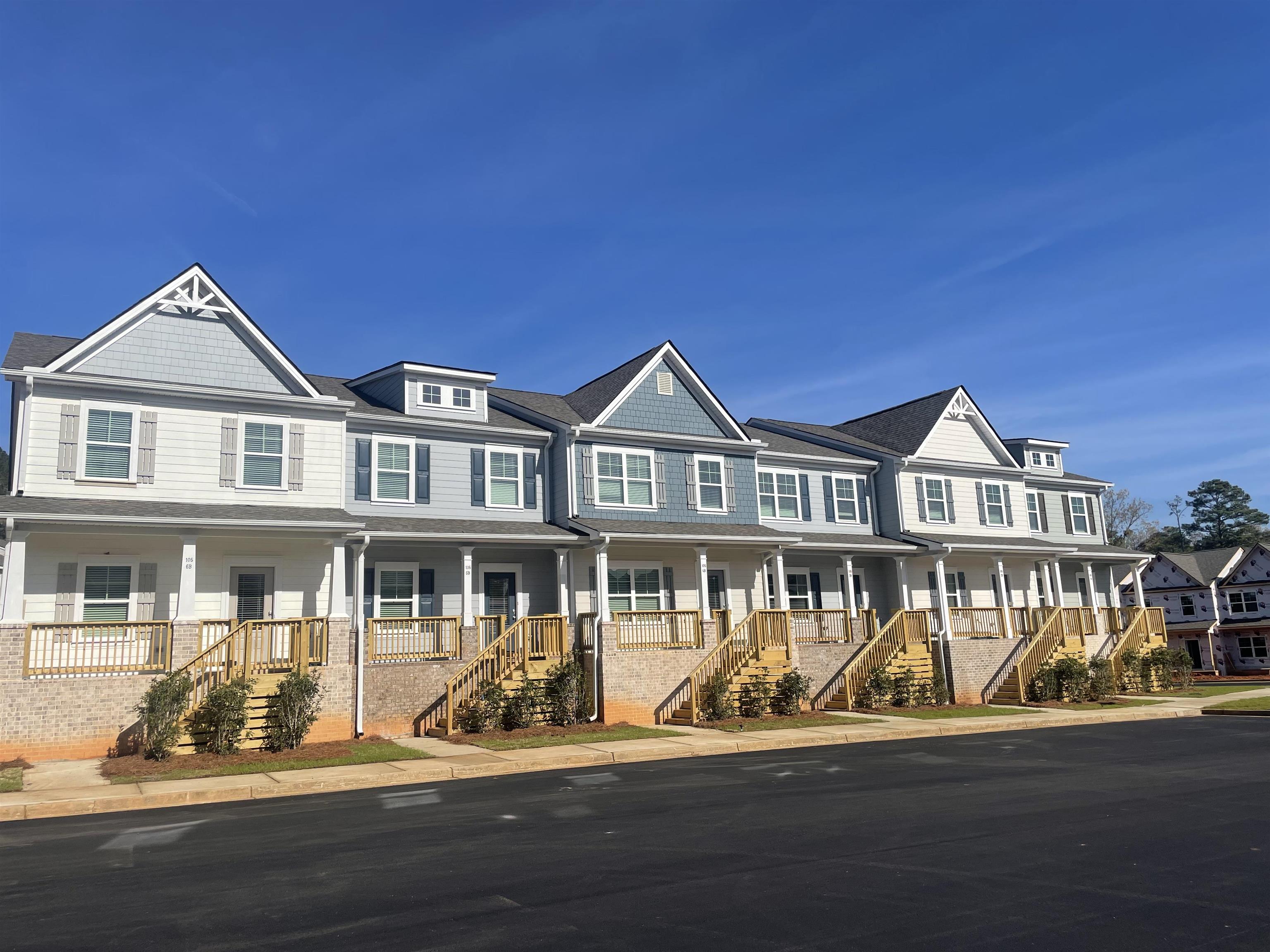 105 CRANE LANE Unit Building 10, Unit 5B