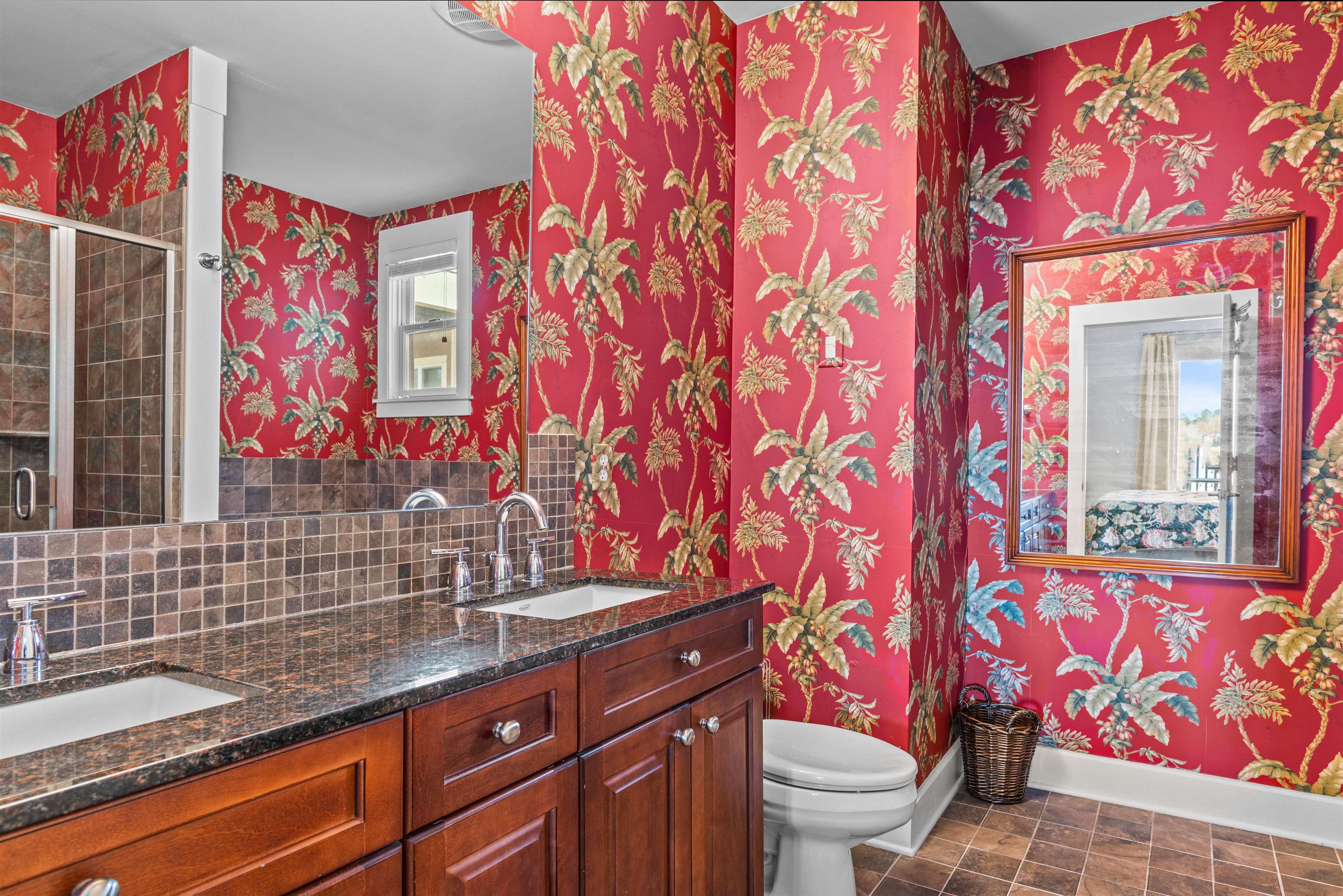 125 SOUTH BAY ROAD Unit Unit 204