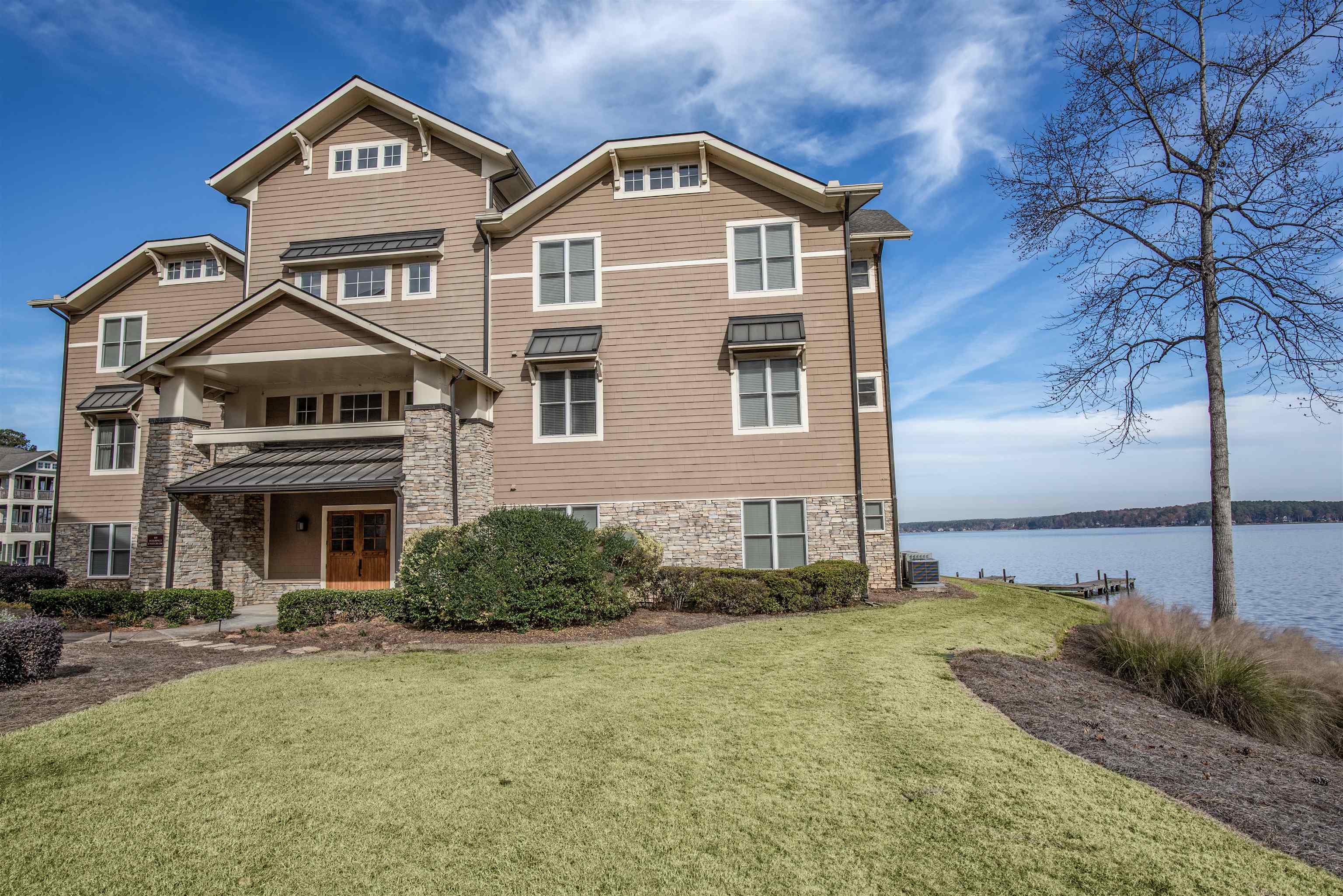 125 SOUTH BAY ROAD Unit Unit 204