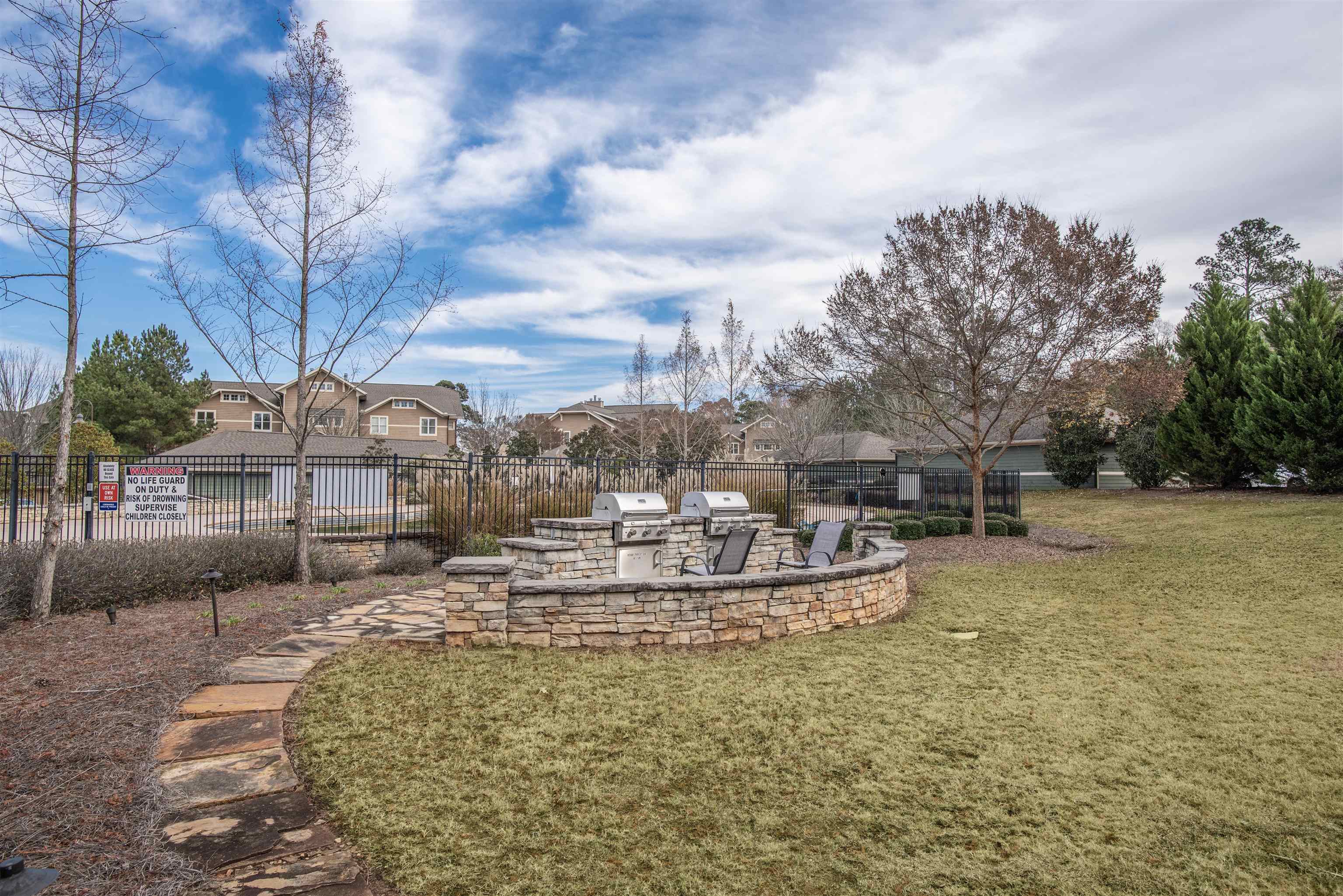 125 SOUTH BAY ROAD Unit Unit 204