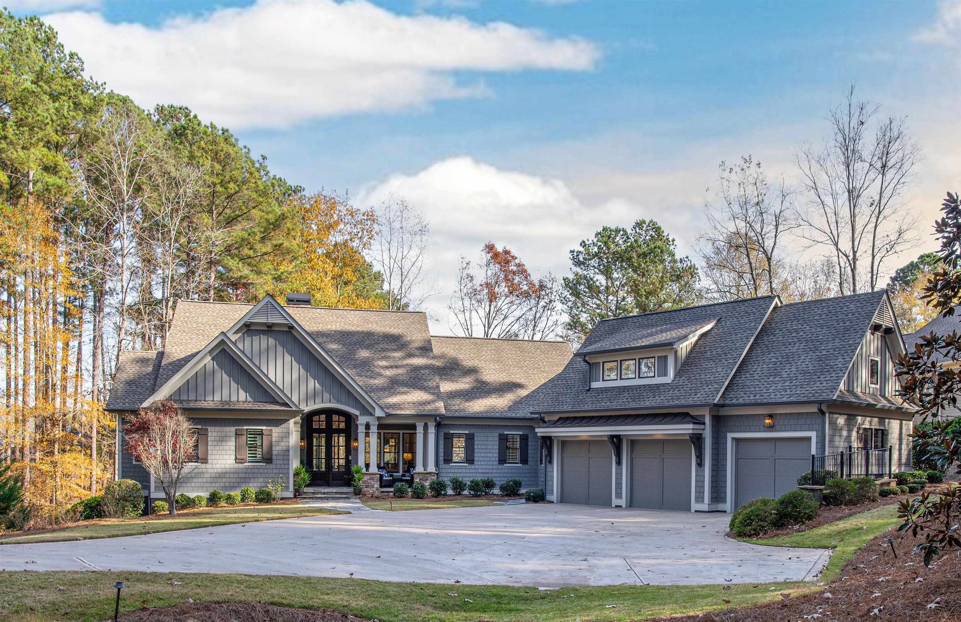 1011 RIDGE GROVE