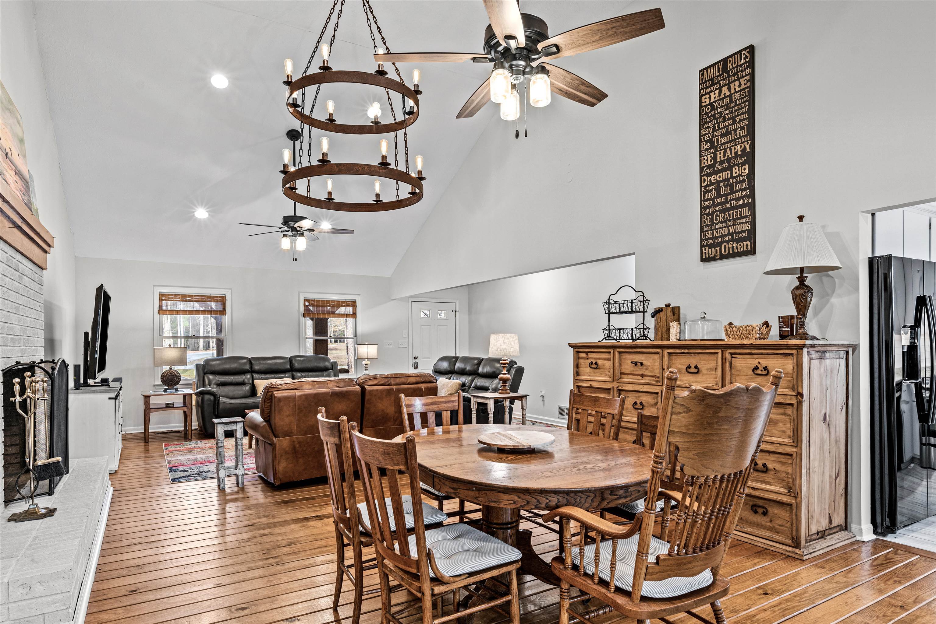 1030 DANA DRIVE