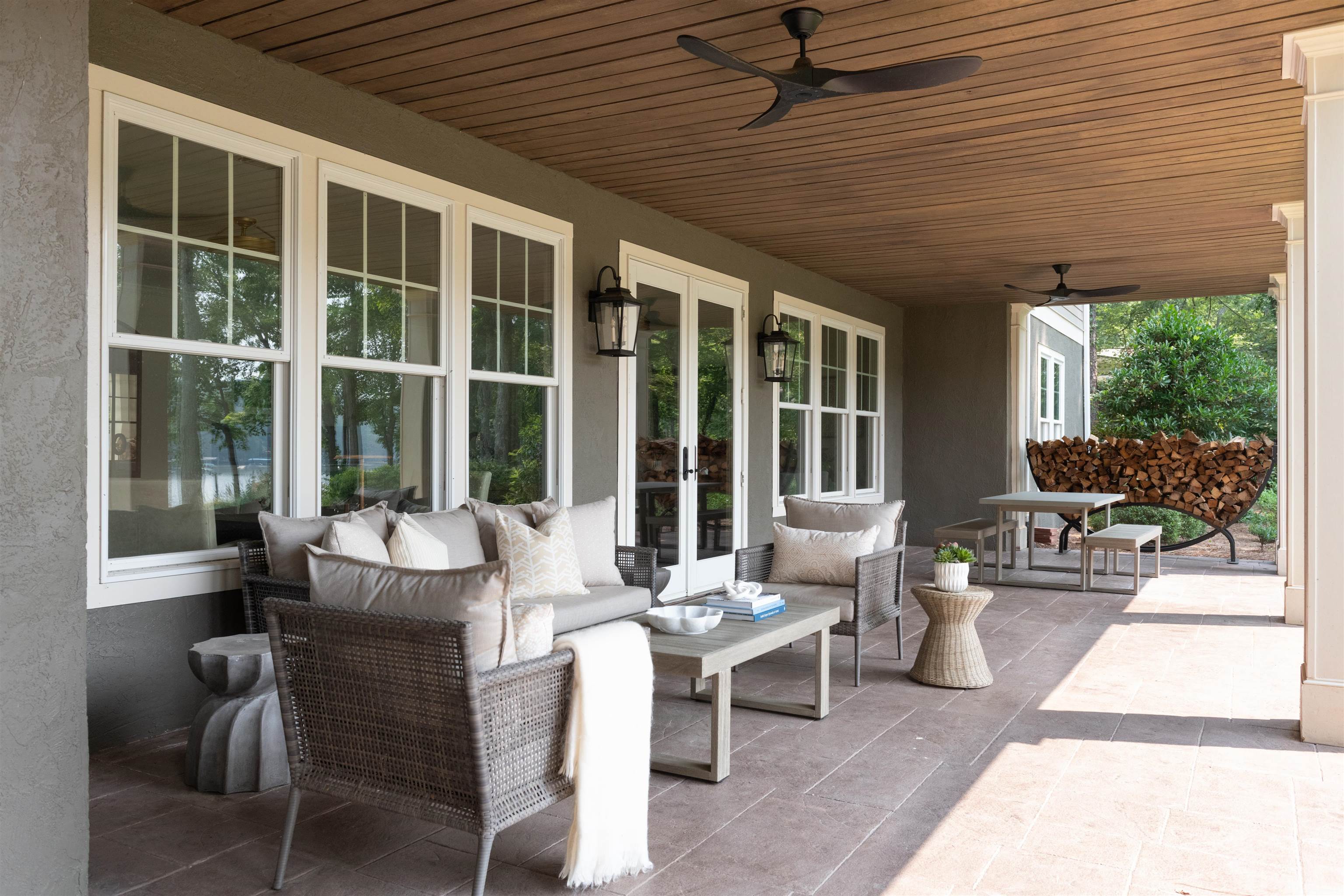 1170 DOGWOOD DRIVE
