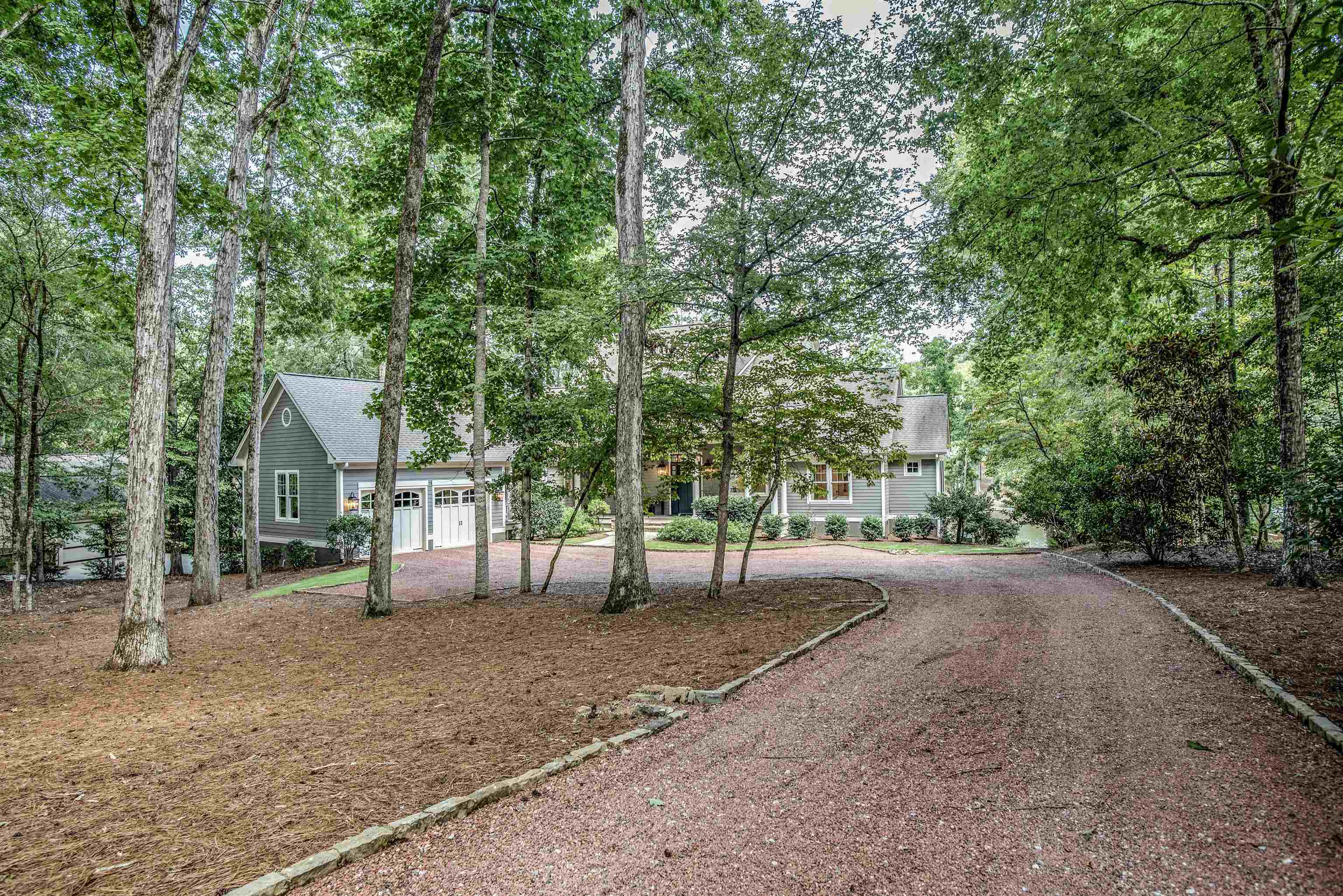 1170 DOGWOOD DRIVE