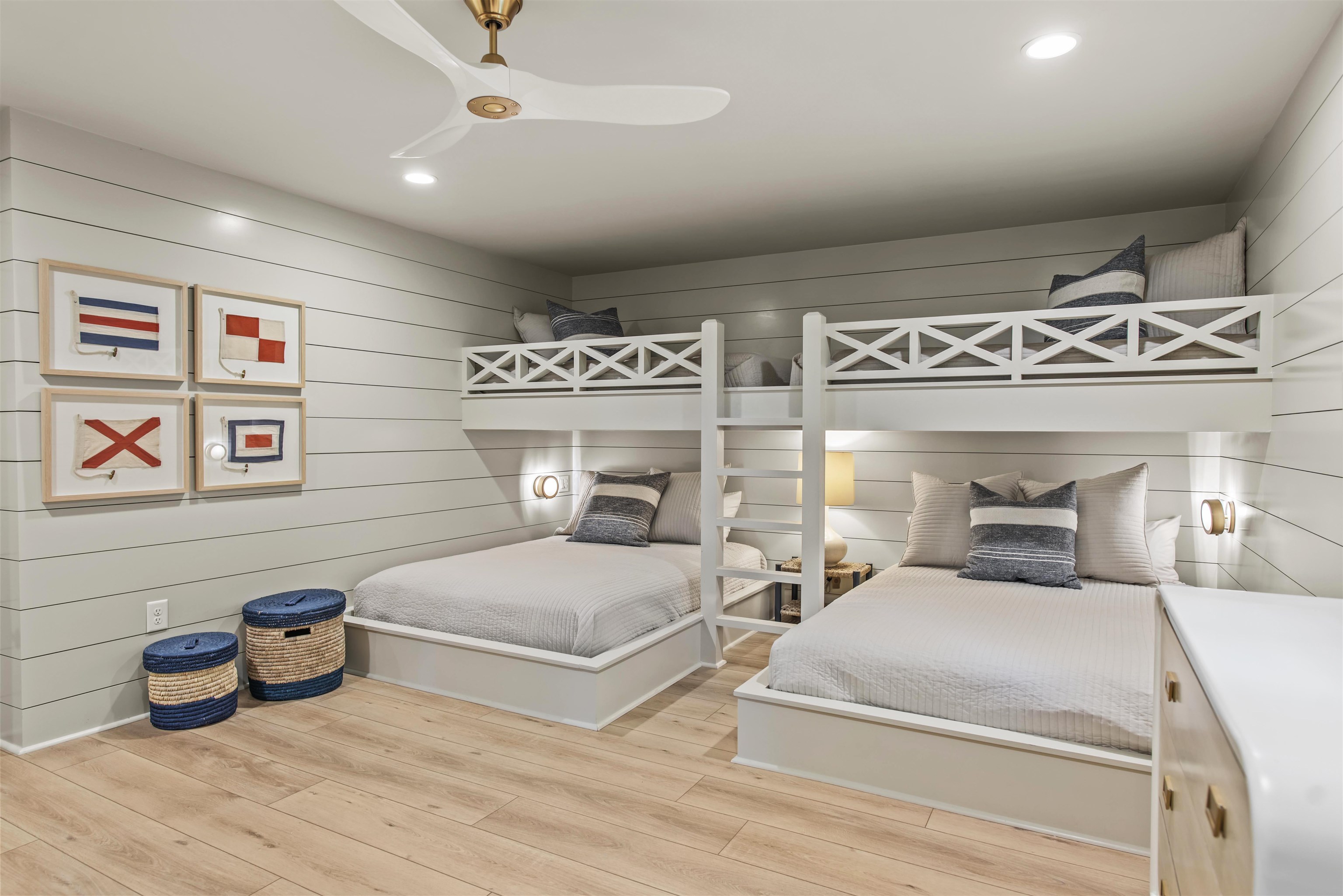 1170 DOGWOOD DRIVE
