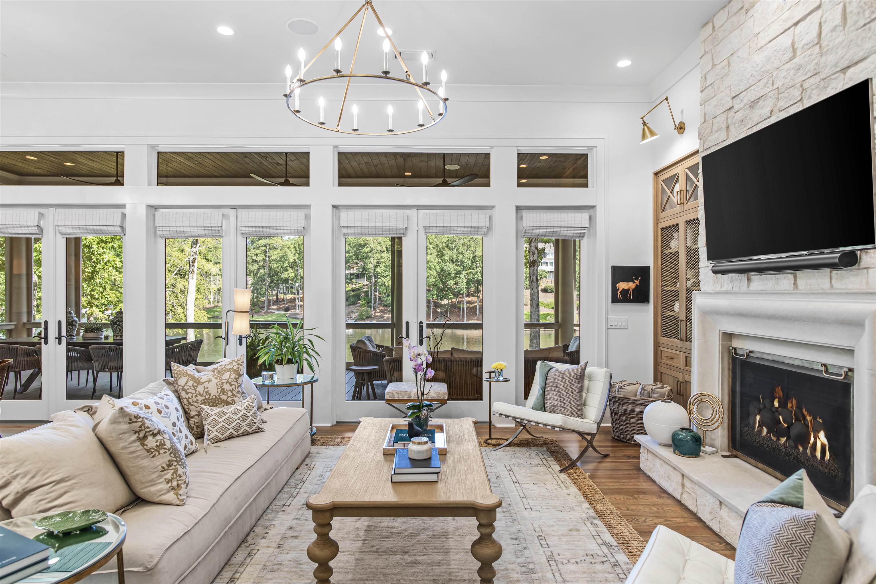1170 DOGWOOD DRIVE