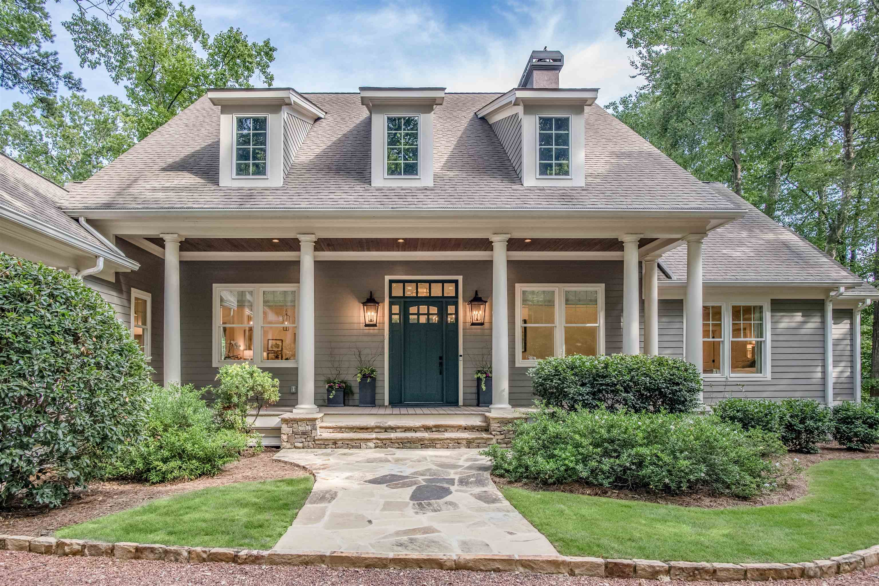 1170 DOGWOOD DRIVE