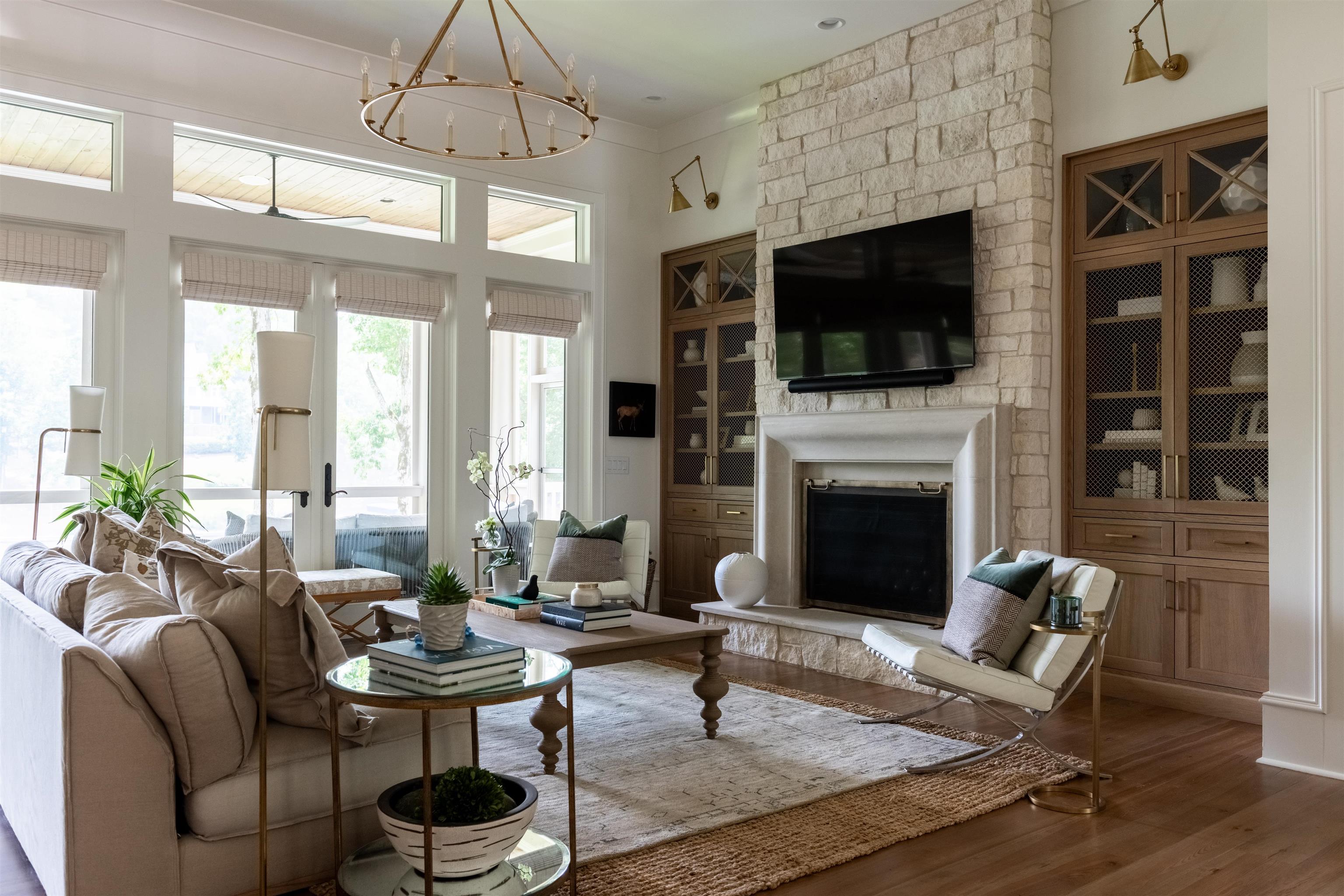 1170 DOGWOOD DRIVE