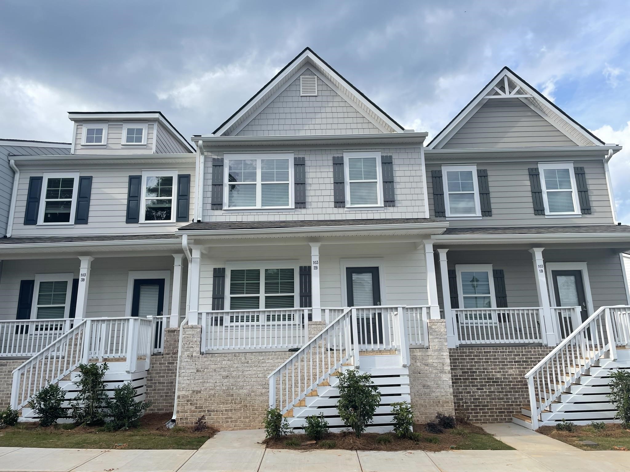 103 CRANE LANE Unit: BUILDING 7 UNIT 2C