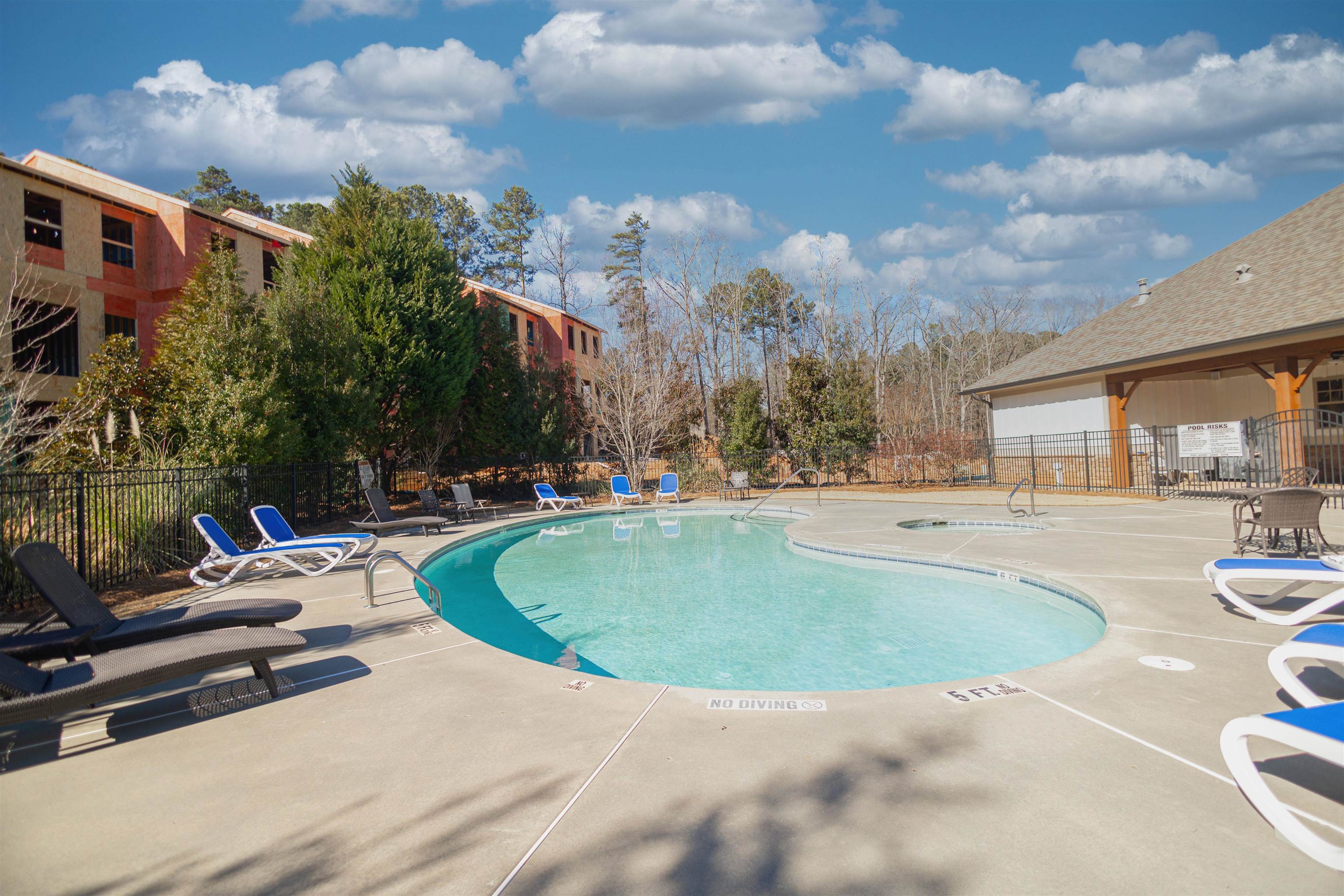 103 CRANE LANE Unit: BUILDING 7 UNIT 4C