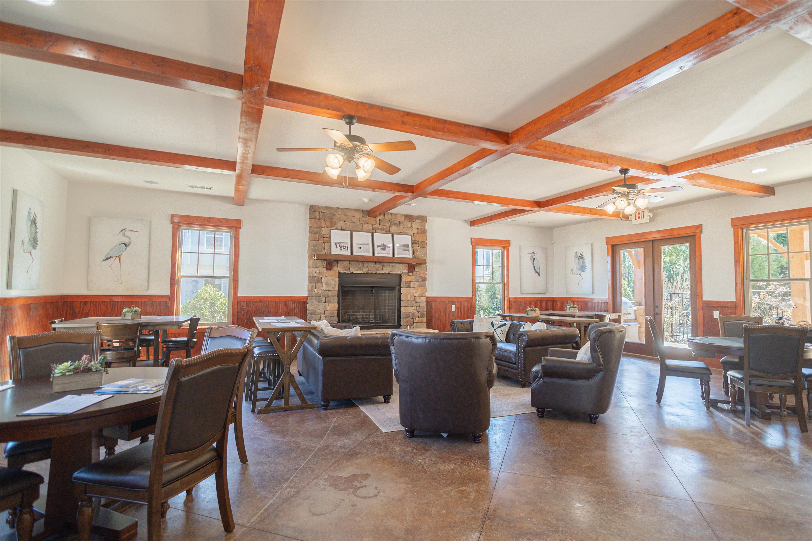 103 CRANE LANE Unit: BUILDING 7 UNIT 4C