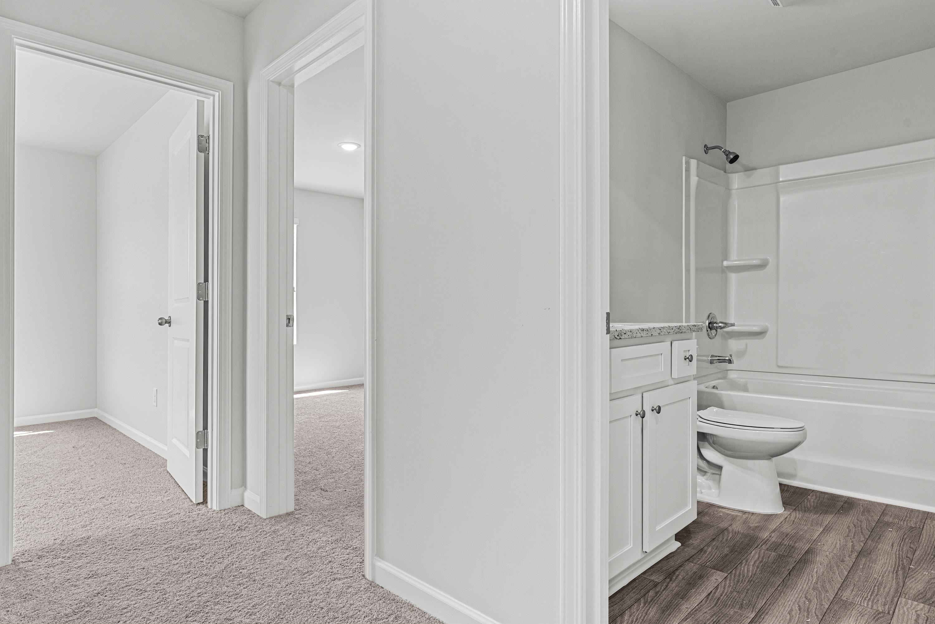103 CRANE LANE Unit: BUILDING 7 UNIT 4C