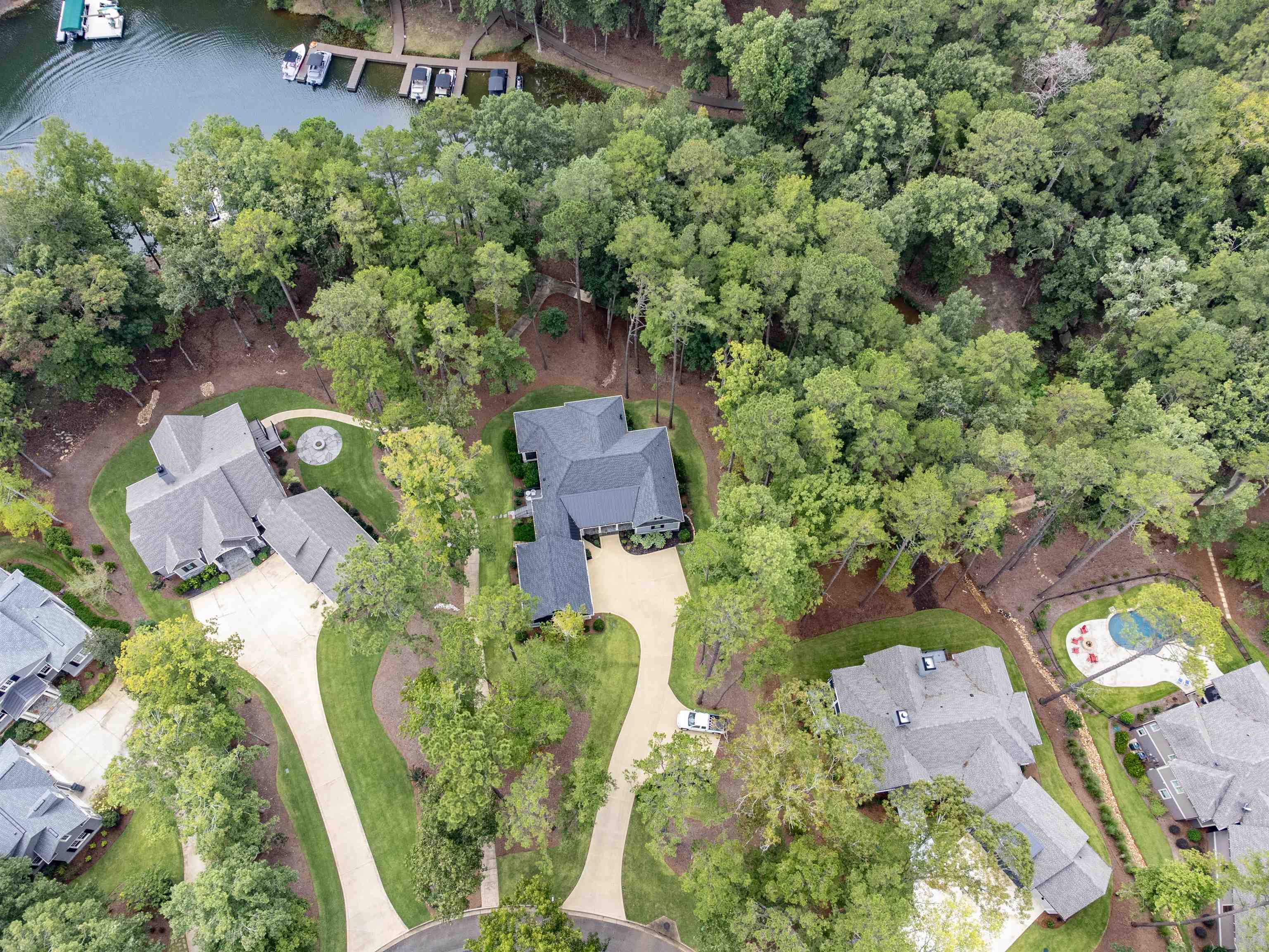 1131 CURTRIGHT PLACE